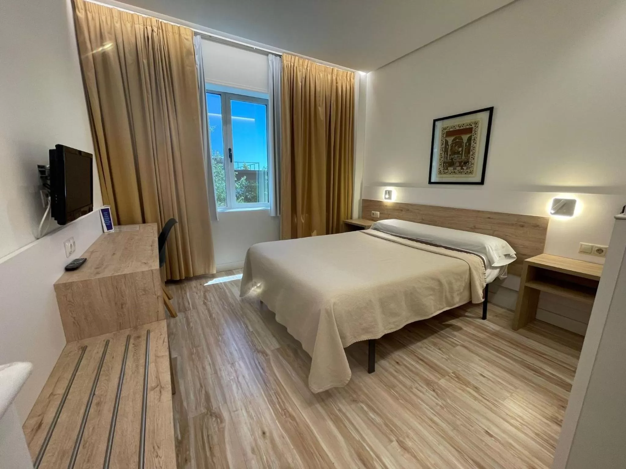 Bed in Hotel Concordy