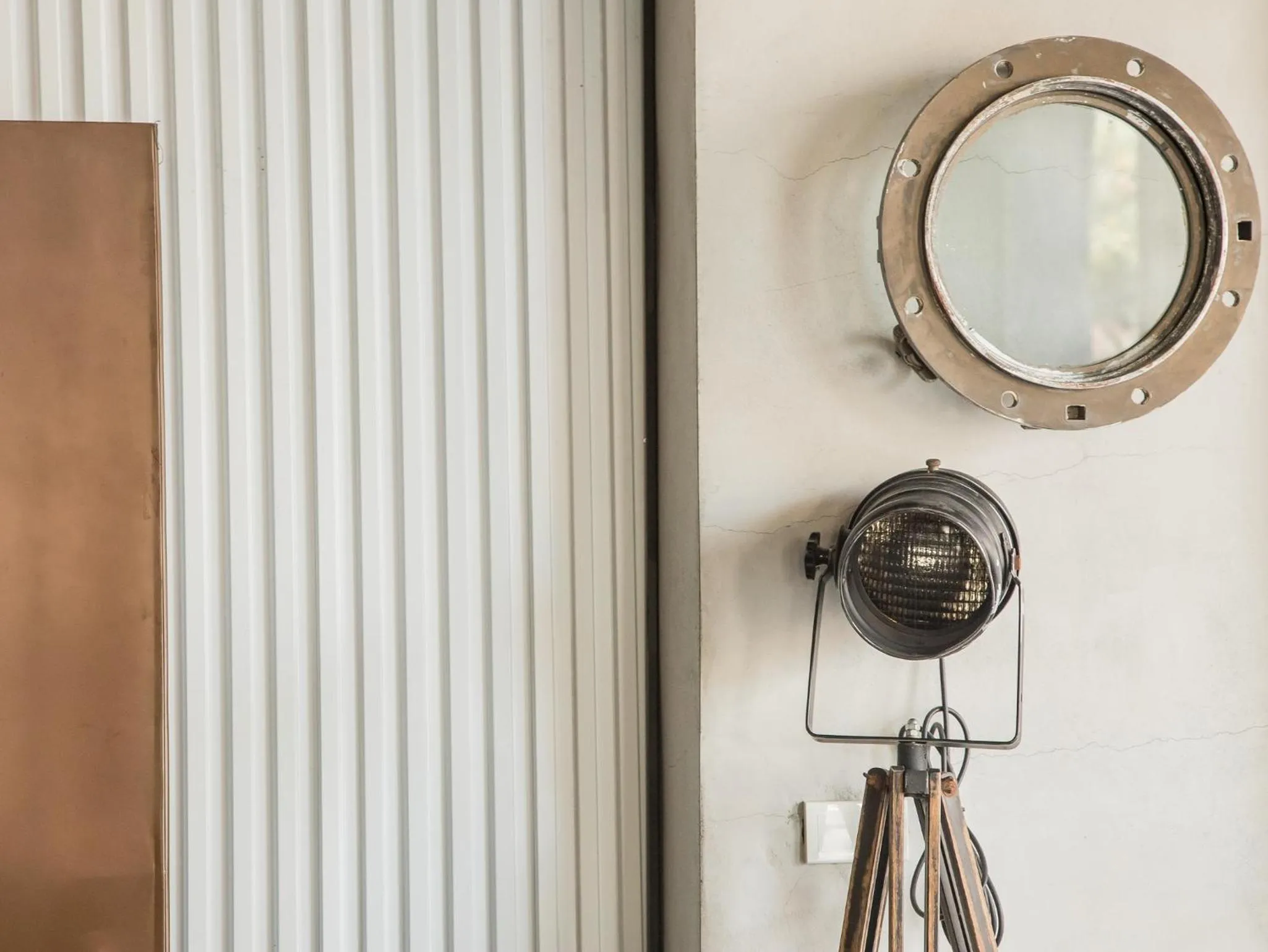 Decorative detail in Khan Hotel