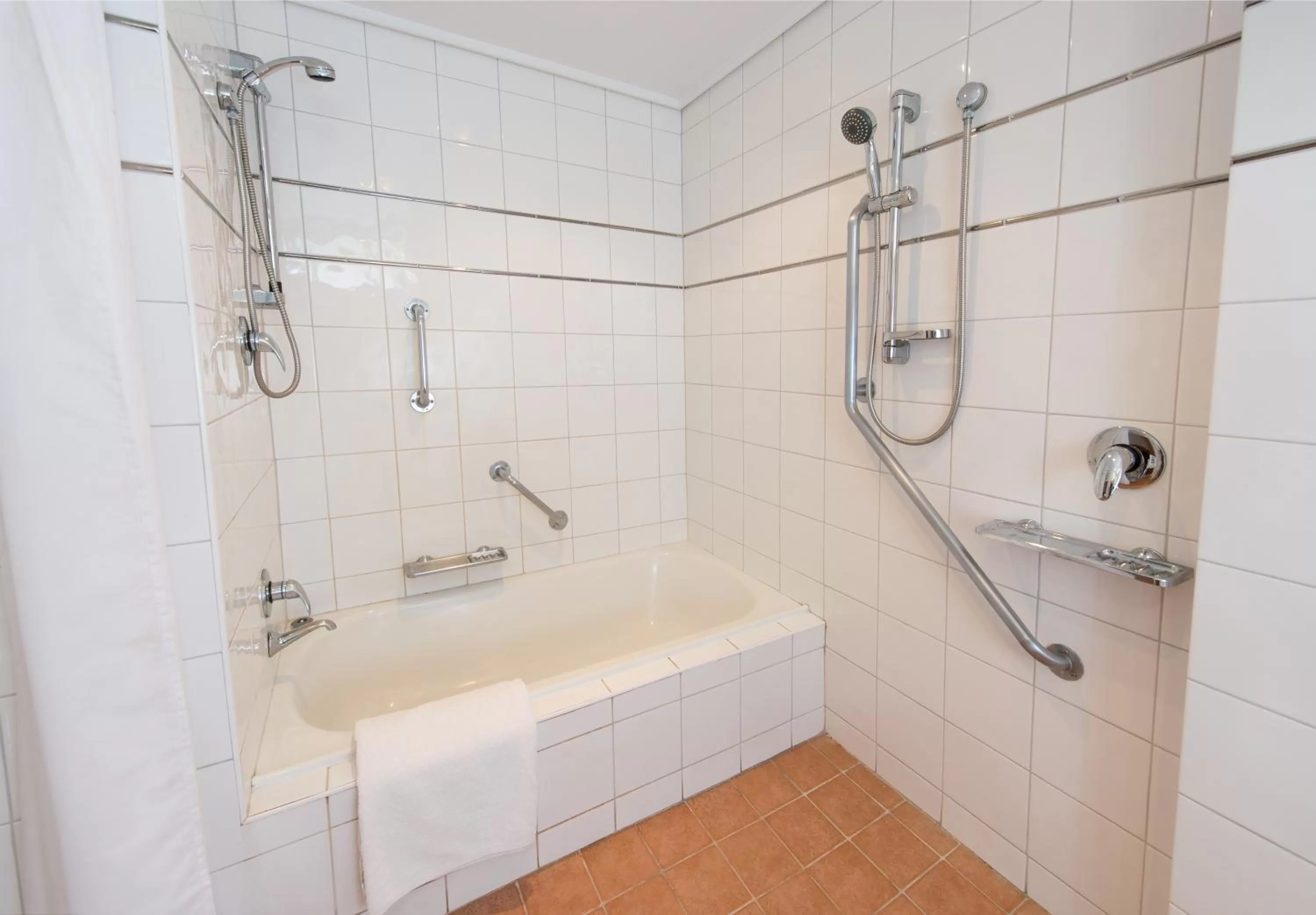 Food and drinks in Berri Hotel