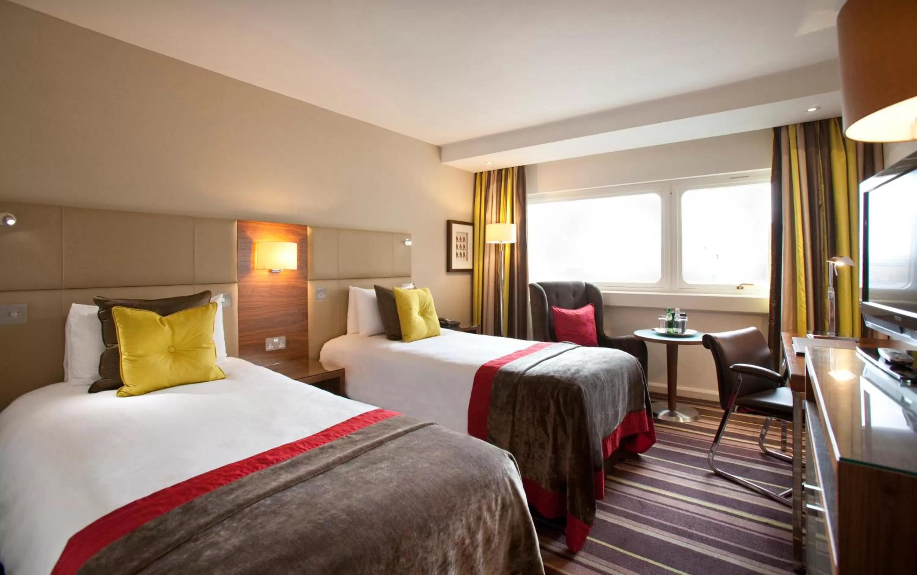 Executive Twin Room in The Tower Hotel, by Thistle