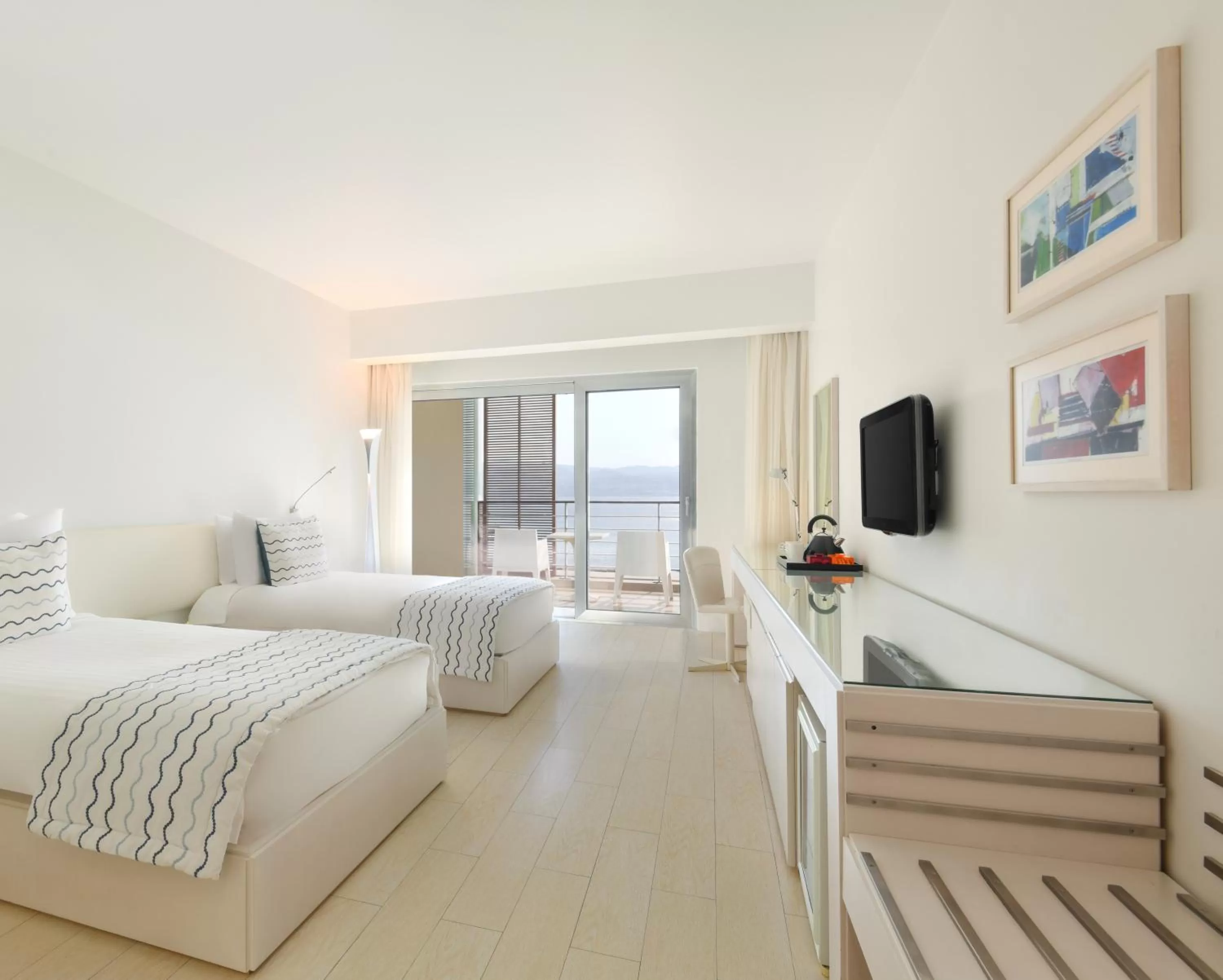 Bedroom, Bed in Kempinski Hotel Aqaba