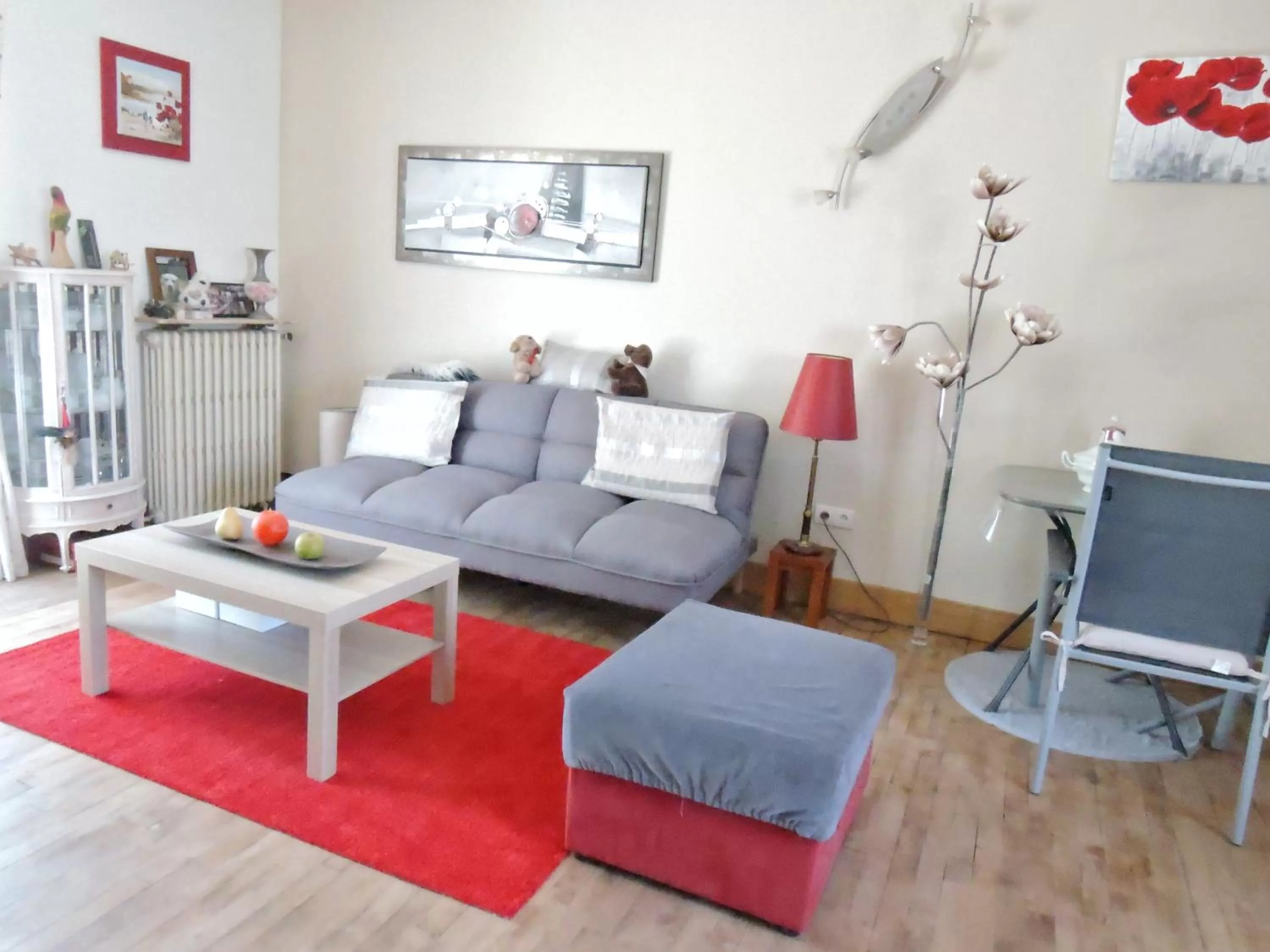 Living room in LES PINGOUINS DE LA MARNE