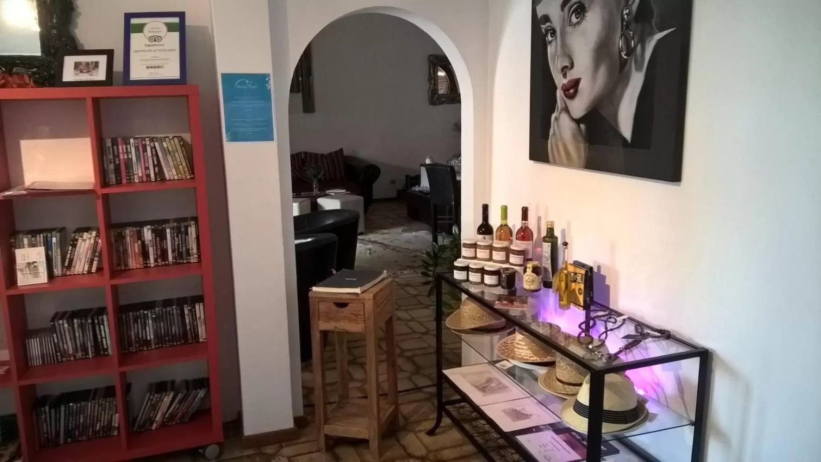 Birdcage Gay Men Resort and Lifestyle Hotel