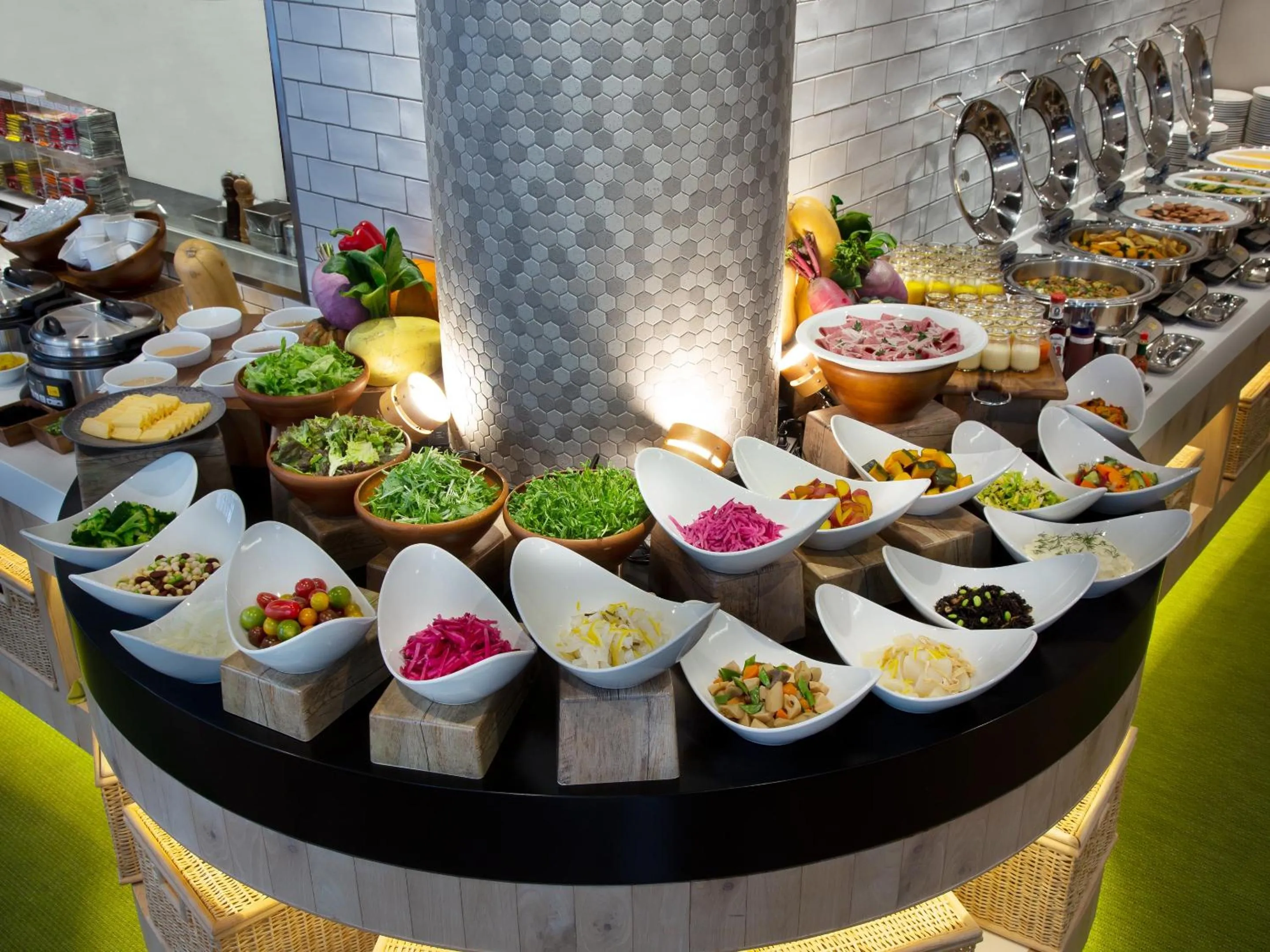 Buffet breakfast in Quintessa Hotel Osaka Shinsaibashi Comic & Books