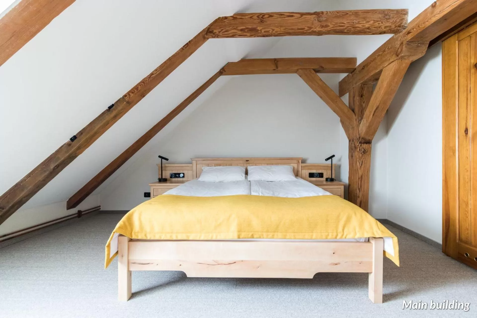 Bed in Hotel Spichrz