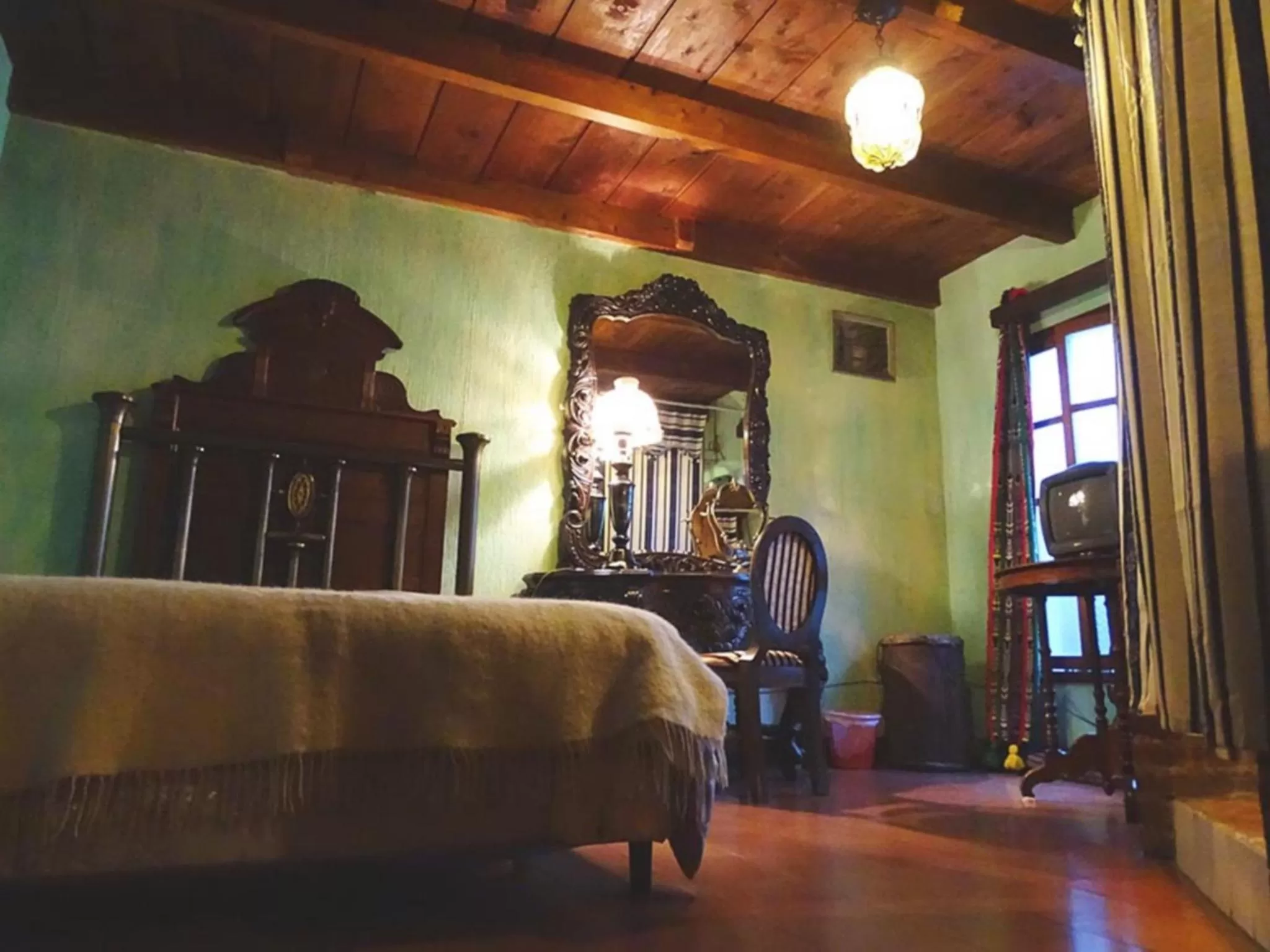 Bedroom, Lounge/Bar in Posada San Sebastian