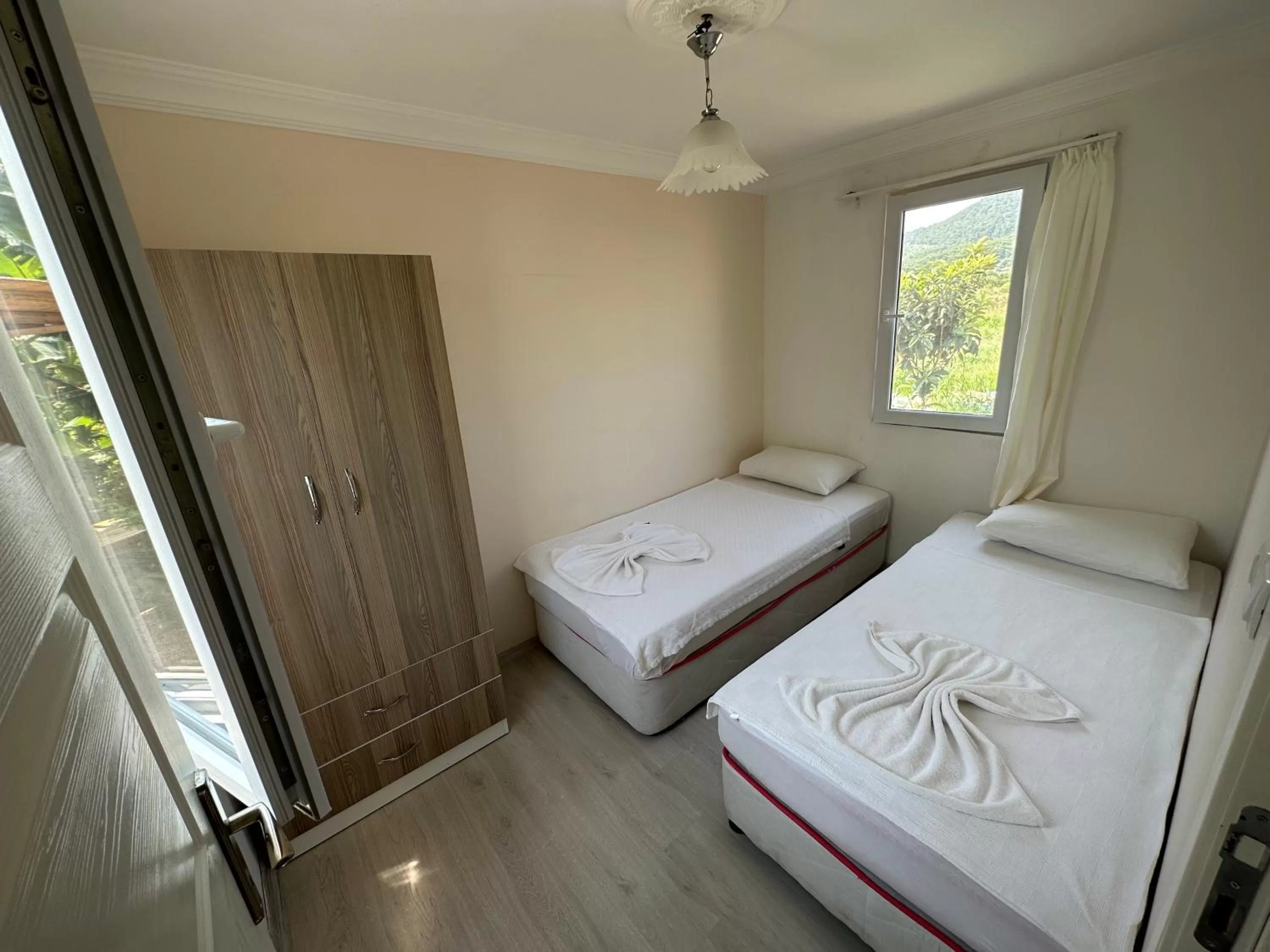 Bed in Kiriş Garden Hotel