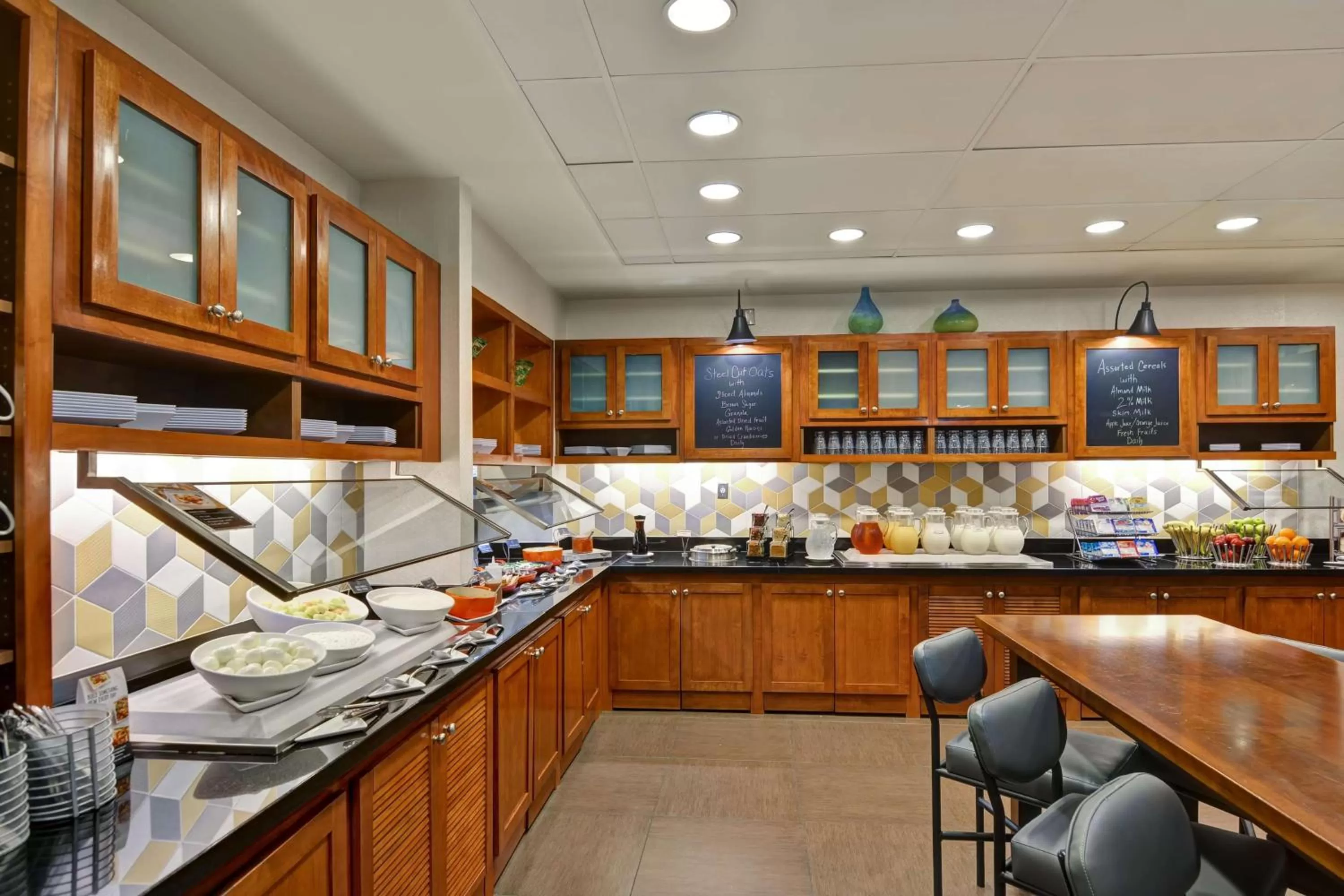 Restaurant/places to eat in Hyatt Place Memphis Wolfchase