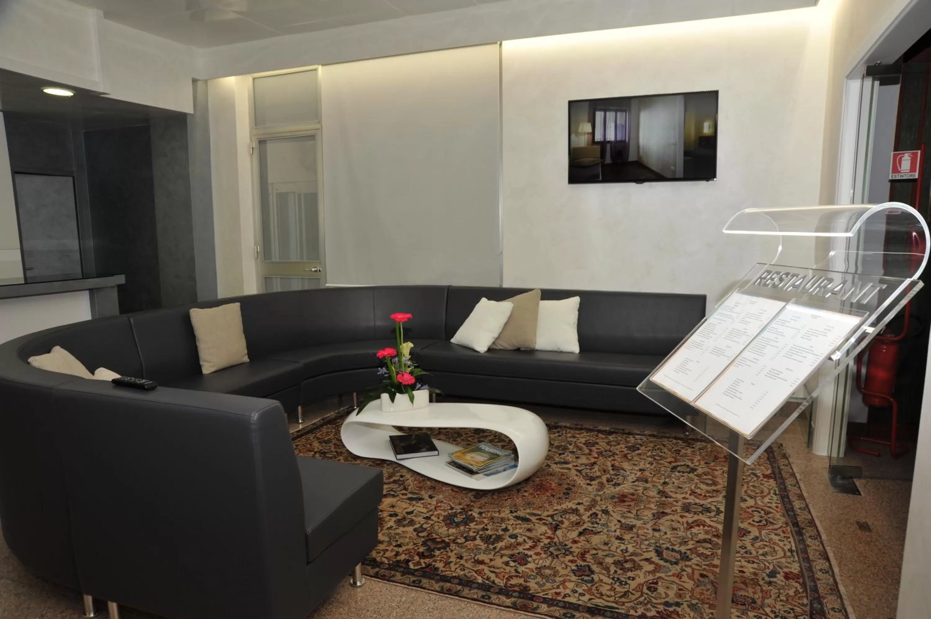 Seating area in Hotel Astoria