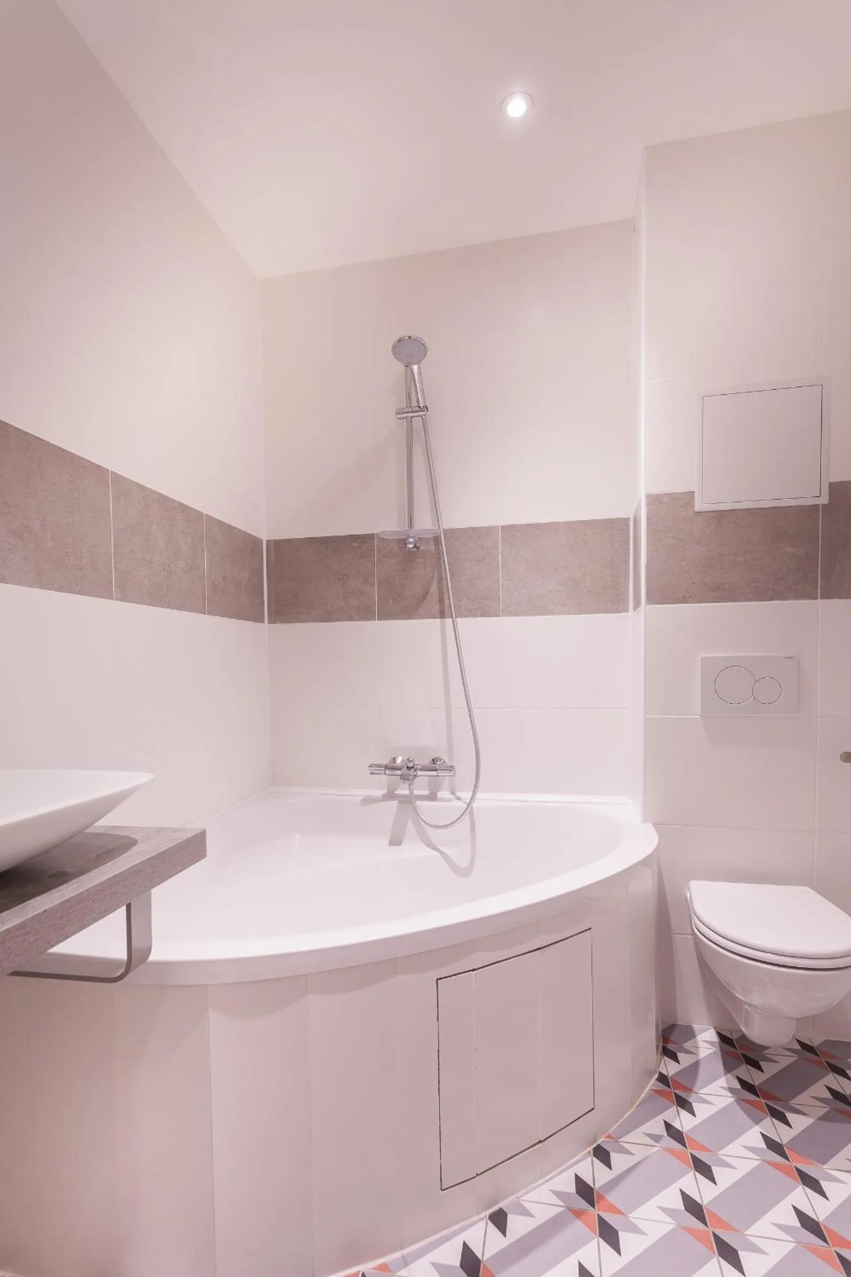 Bathroom in Hotel Jenner