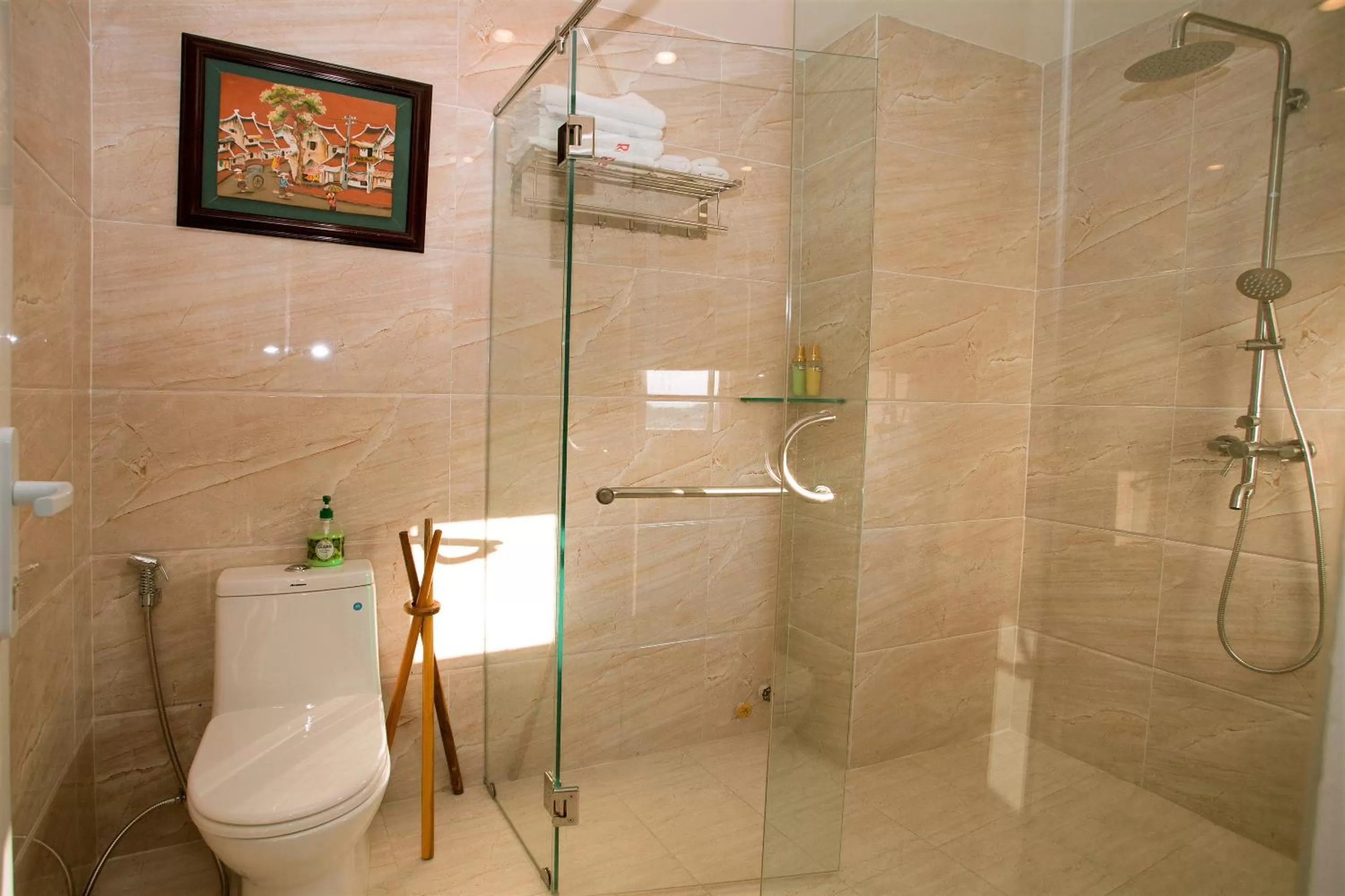 Bathroom in Rex Hotel & Apartment