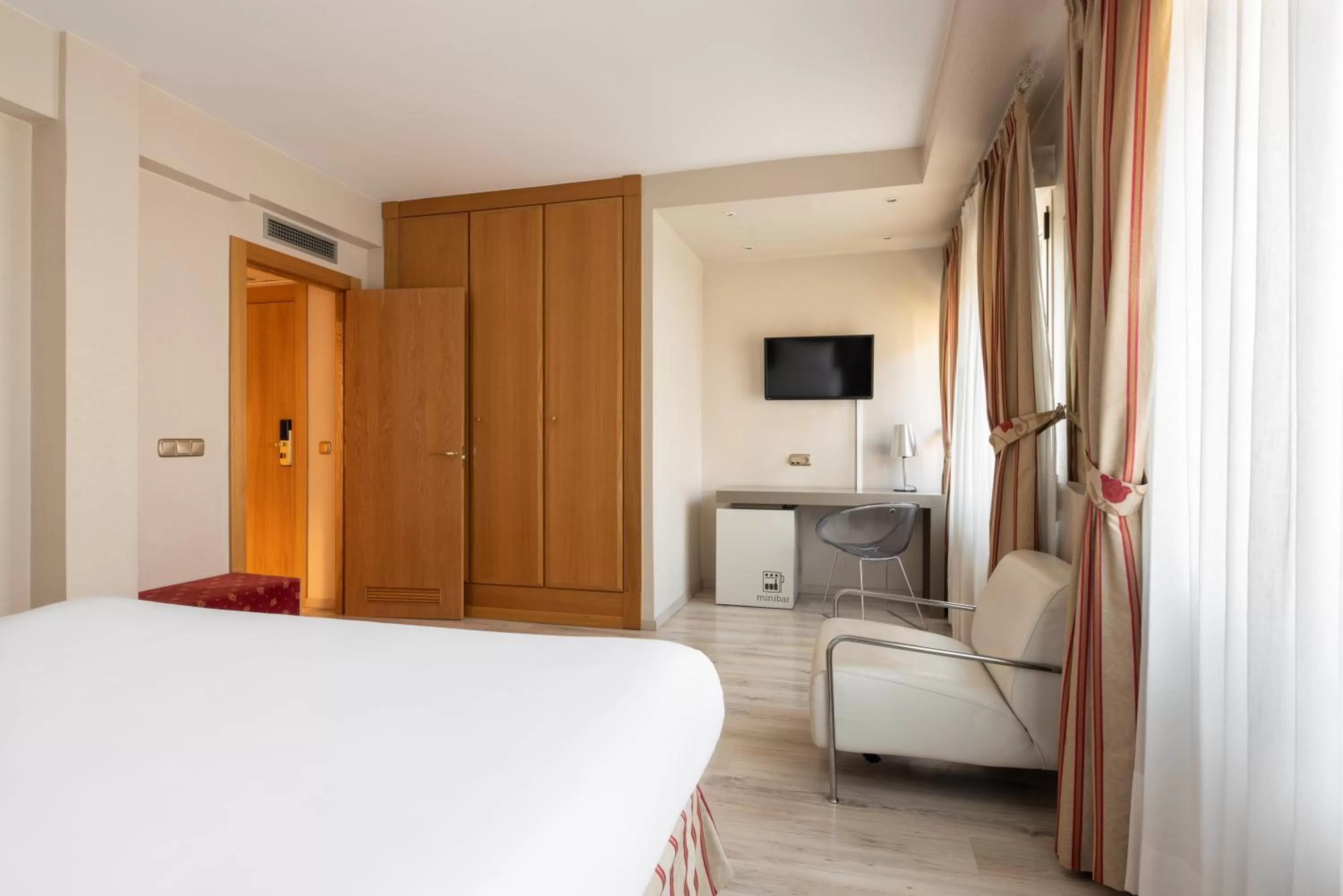 Photo of the whole room, Bed in Crisol Almirante Bonifaz