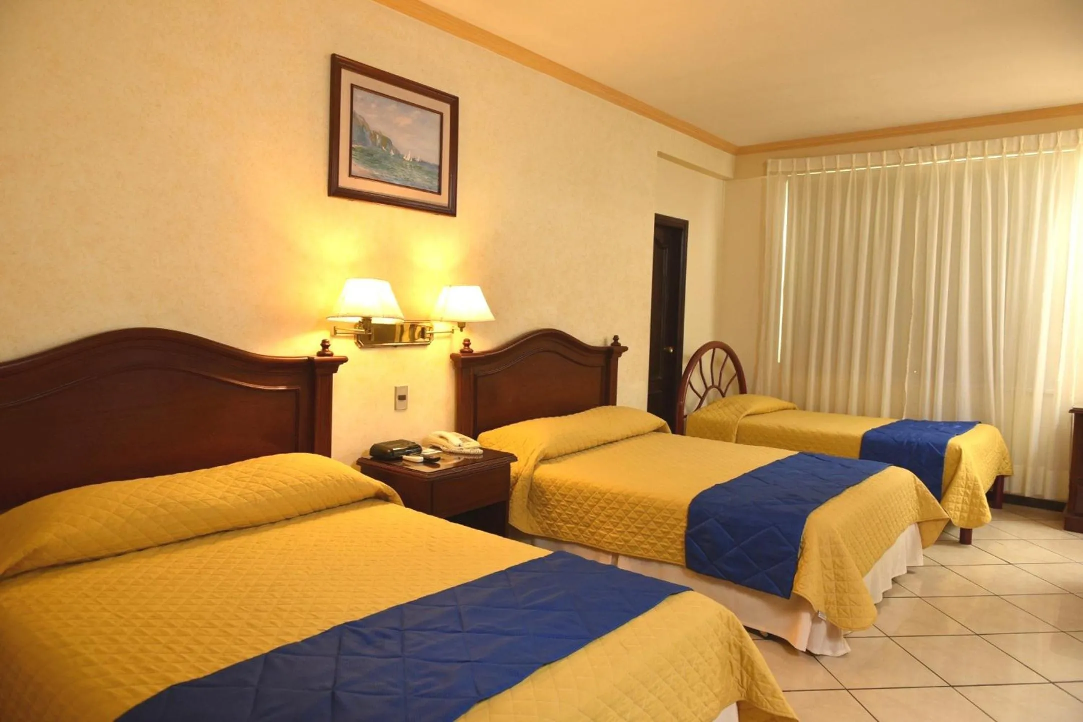 Bedroom in Hotel Continental Park