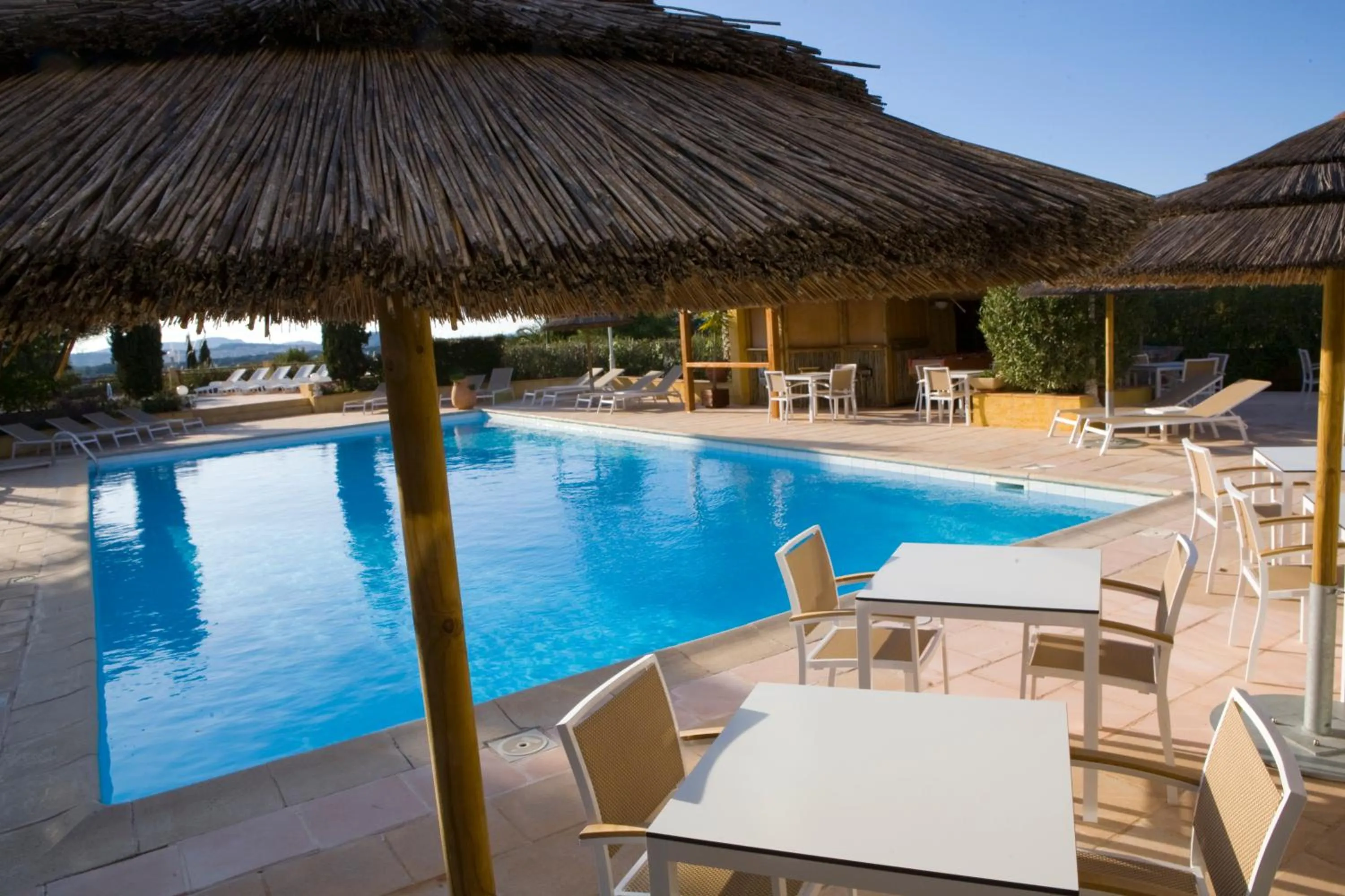 Swimming pool in Hotel Cesario