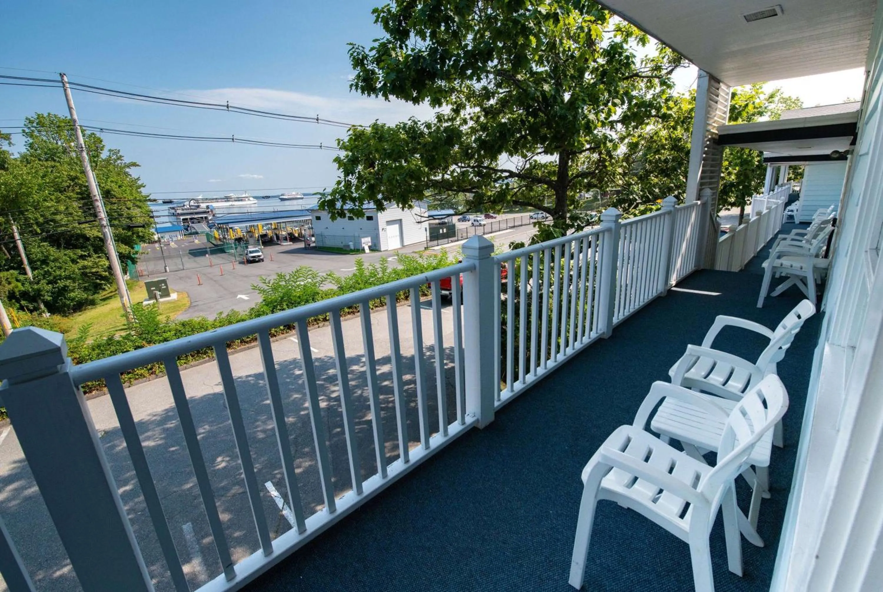 Property building in Days Inn by Wyndham Bar Harbor