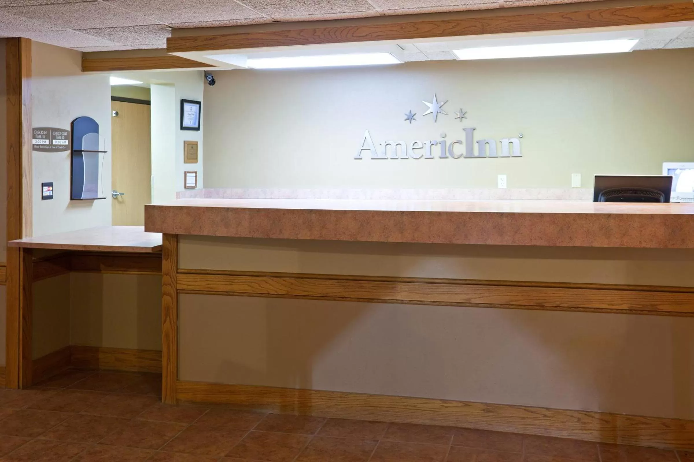 AmericInn by Wyndham Blue Earth