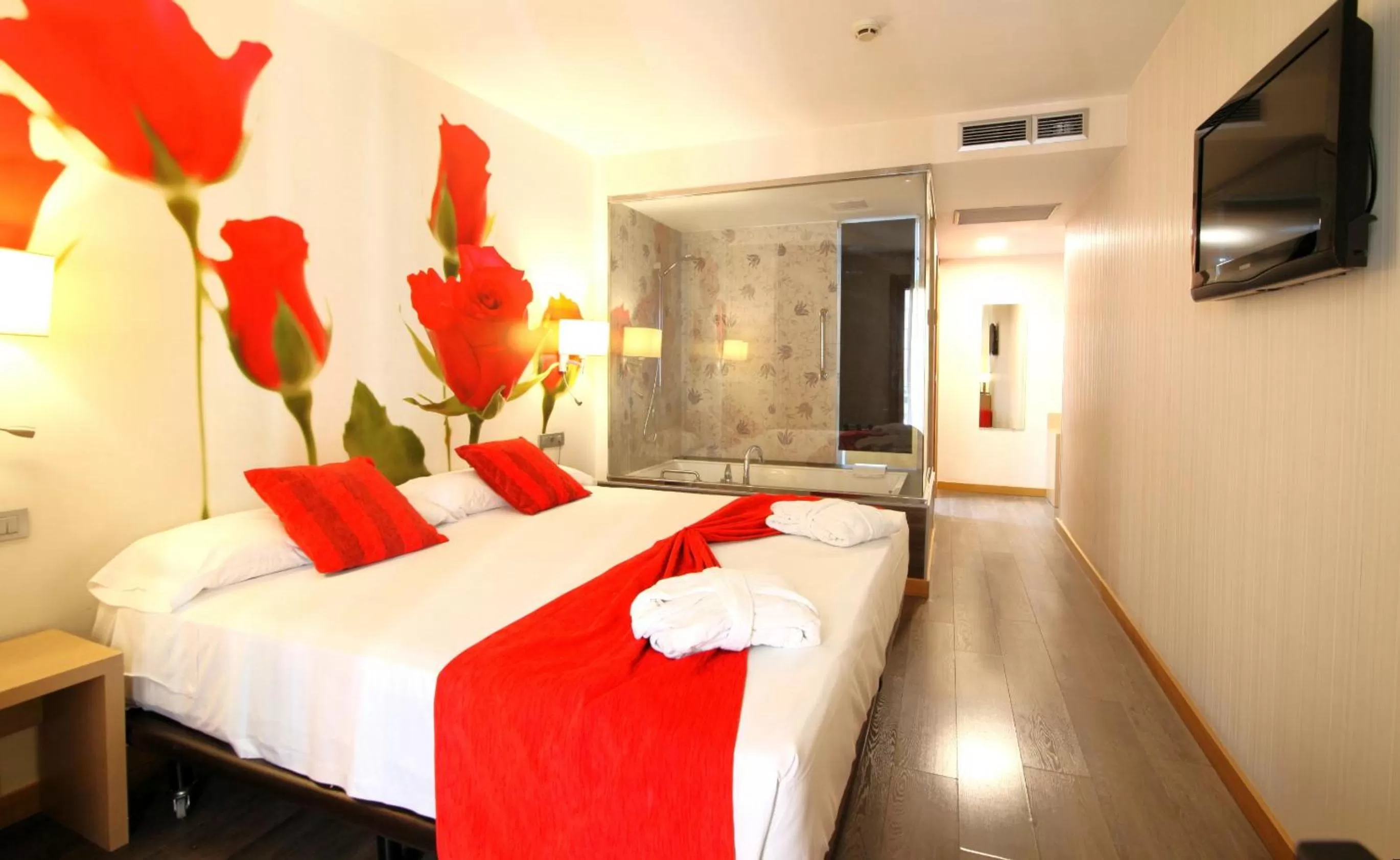 Bedroom, Bed in ELE Enara Boutique Hotel