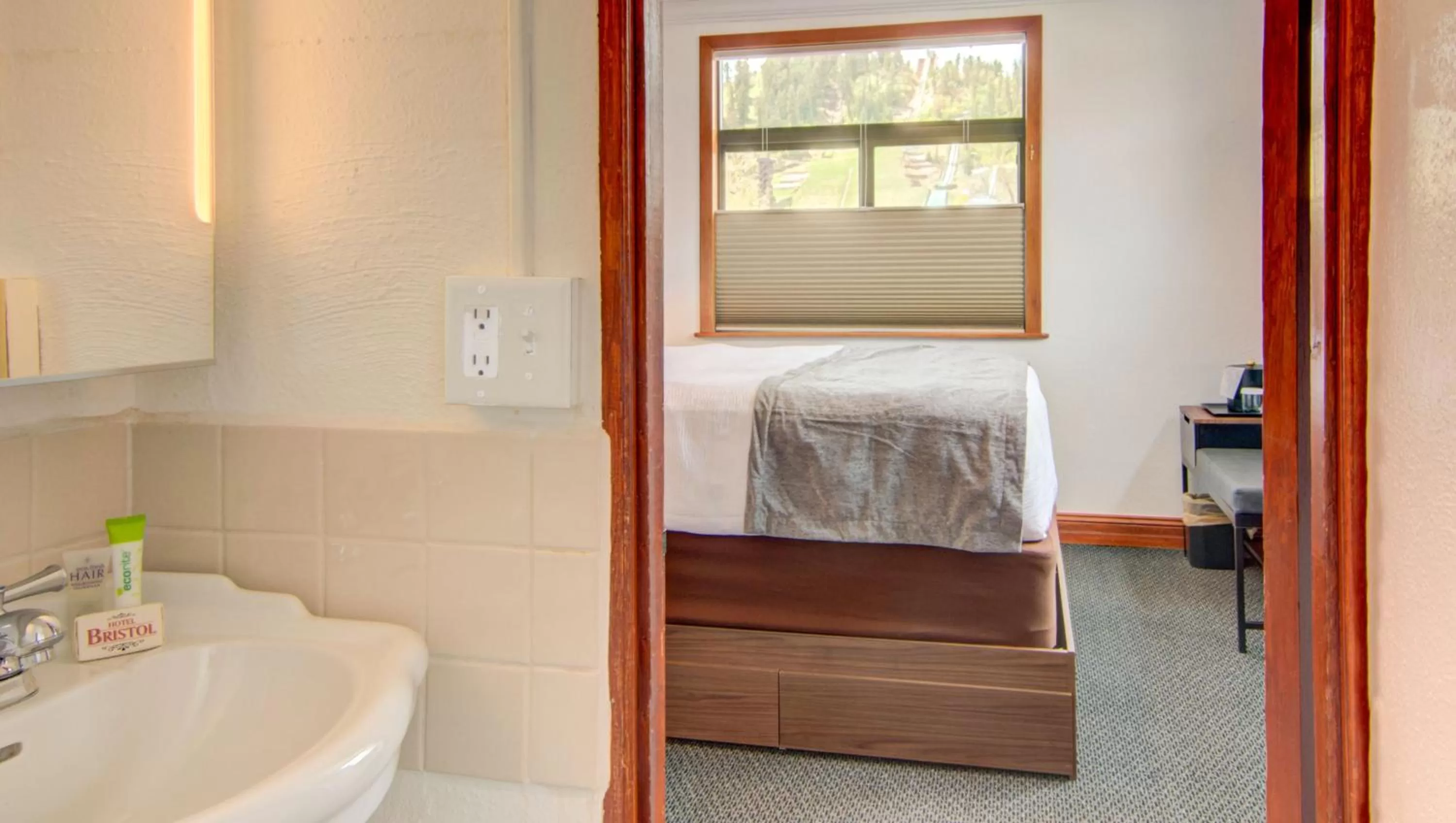 Bathroom in The Bristol Hotel