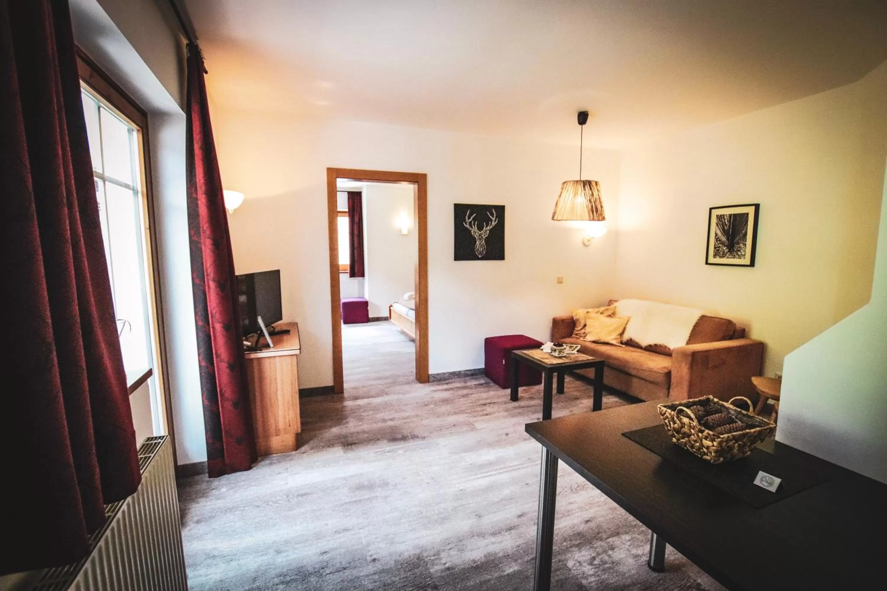 Photo of the whole room in ACTIVE by Leitner's