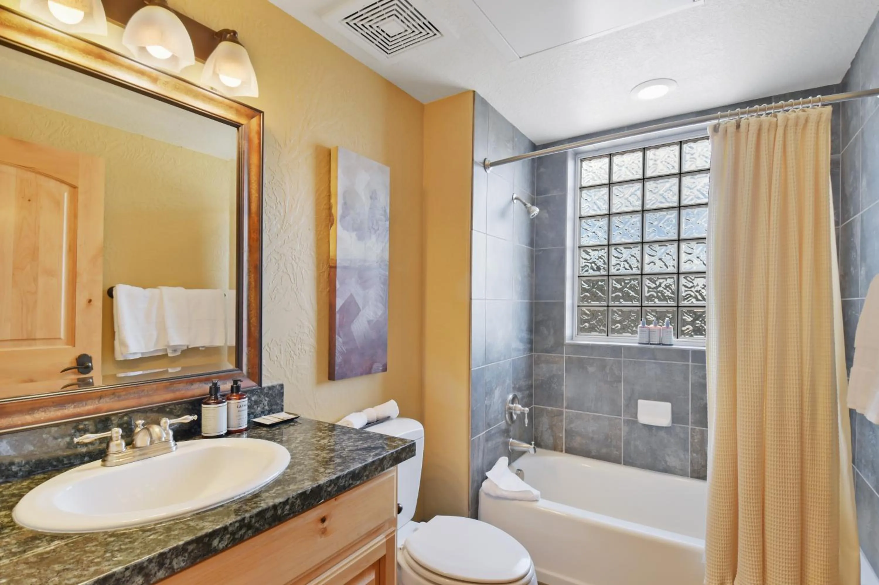 Shower in Silverado Lodge, Park City - Canyons Village by Vail Resorts