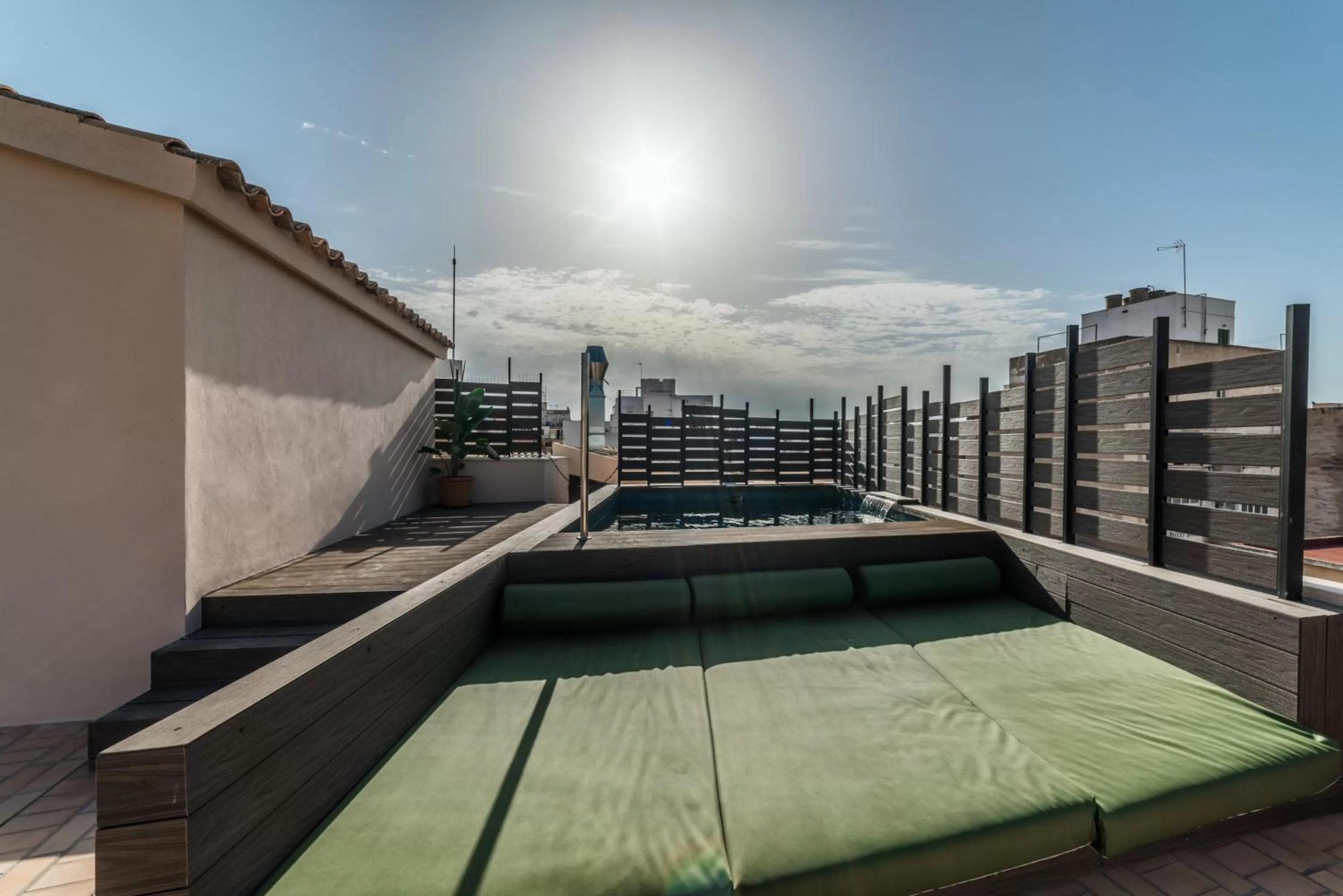 Swimming pool in Nou Baleares