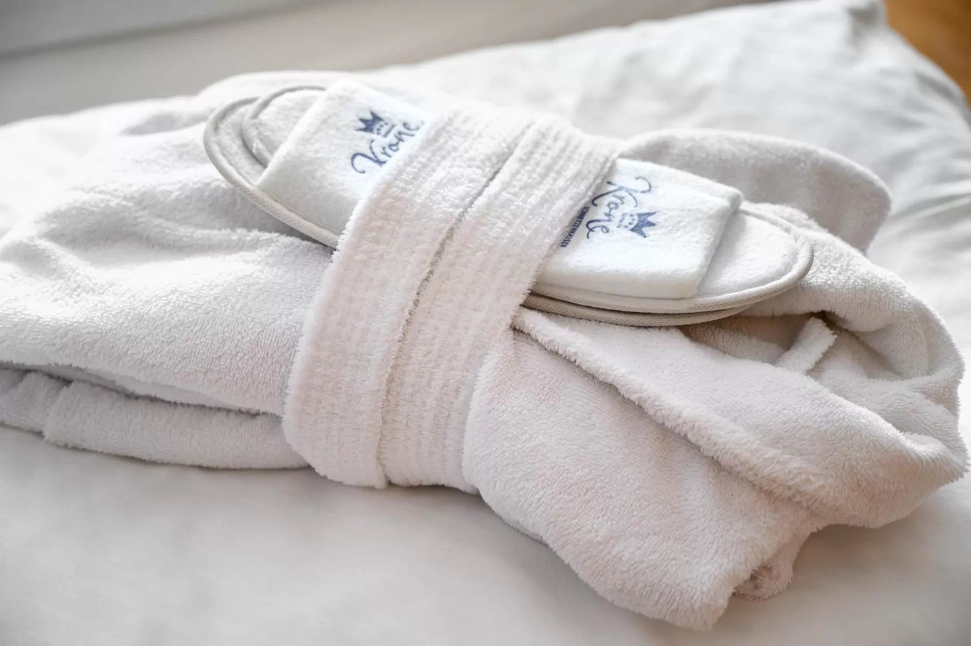 towels, Bed in Ringhotel Krone