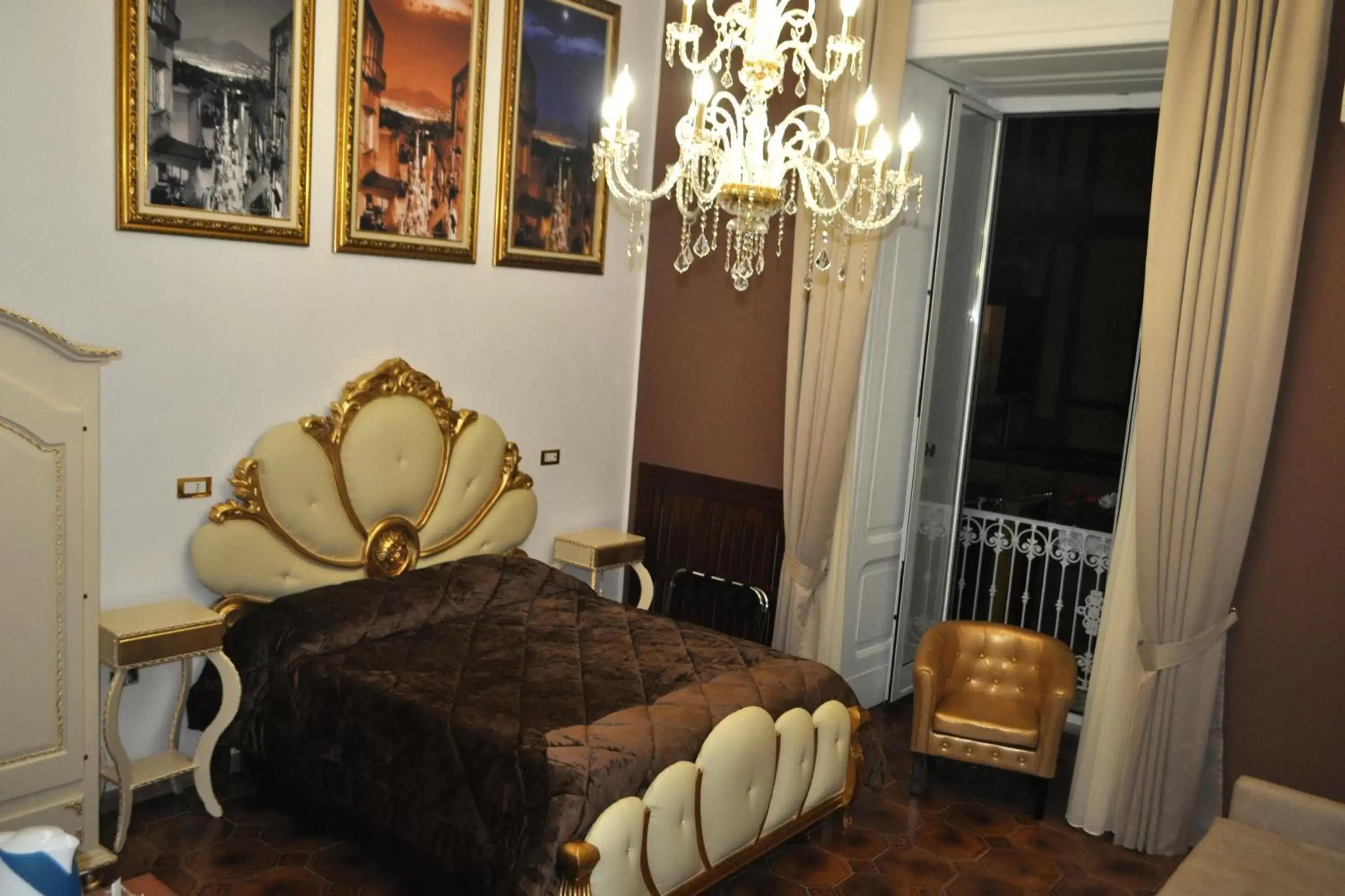 Junior Suite in Hotel des Artistes Junior Suite in Hotel des Artistes