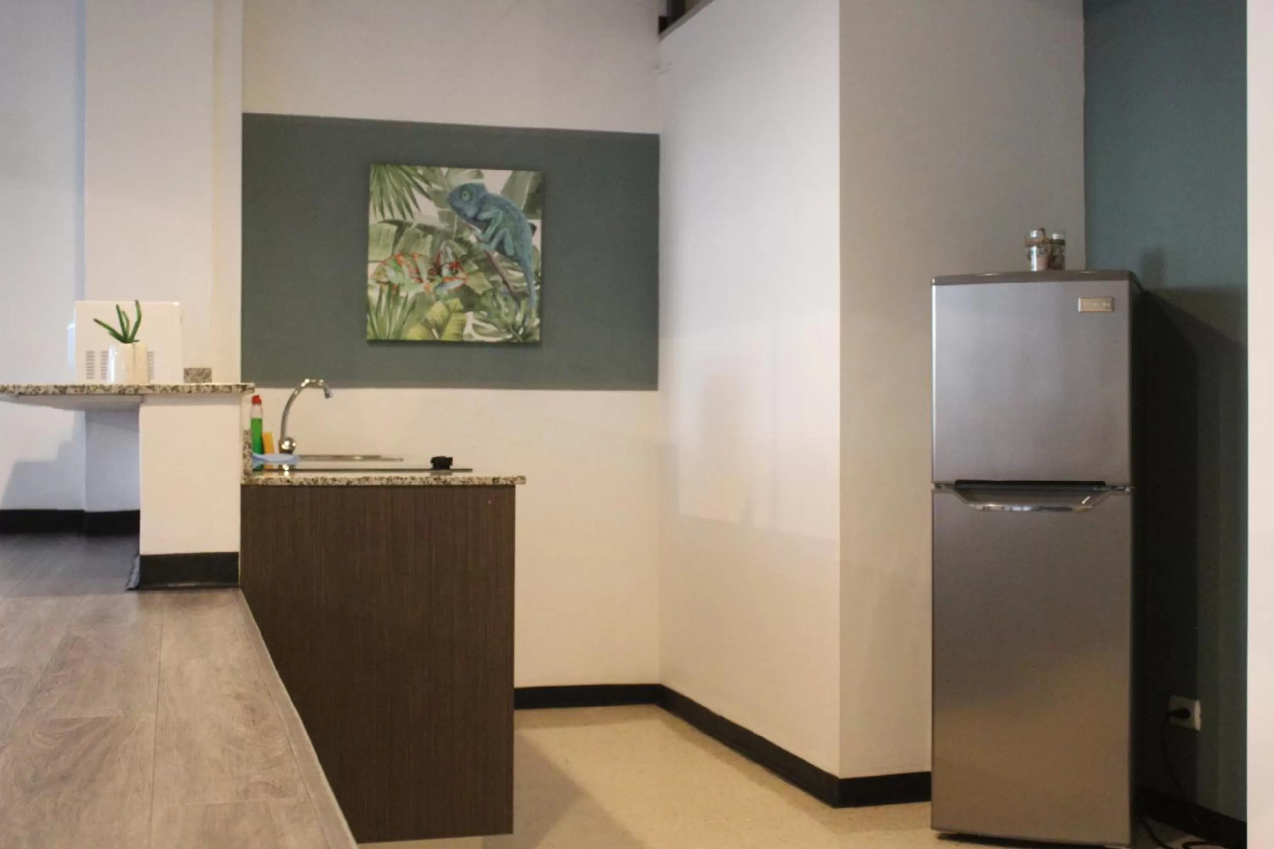 Cando Living Apartments in Central Avenue