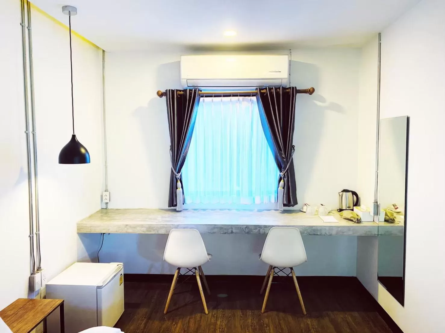 Leela Boutique (ลีลาบูทีค)