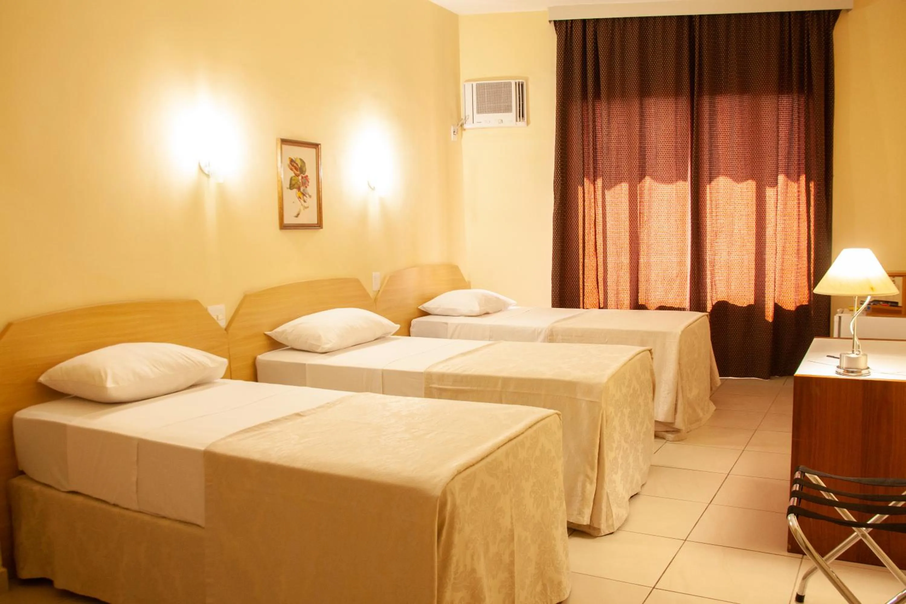 Bed in San Michel Hotel