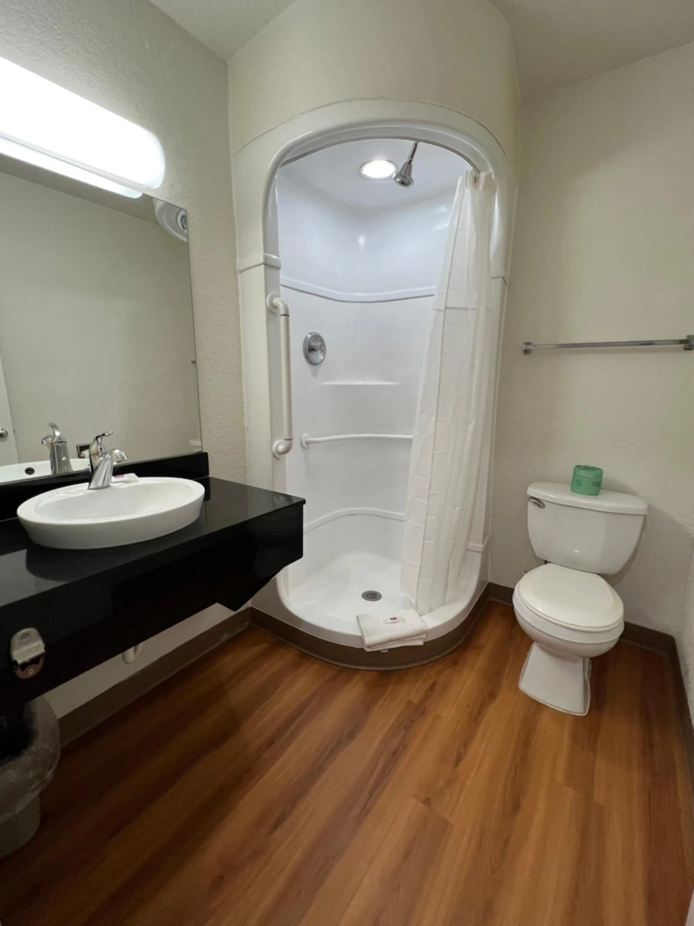 Shower in Motel 6-Longview, TX