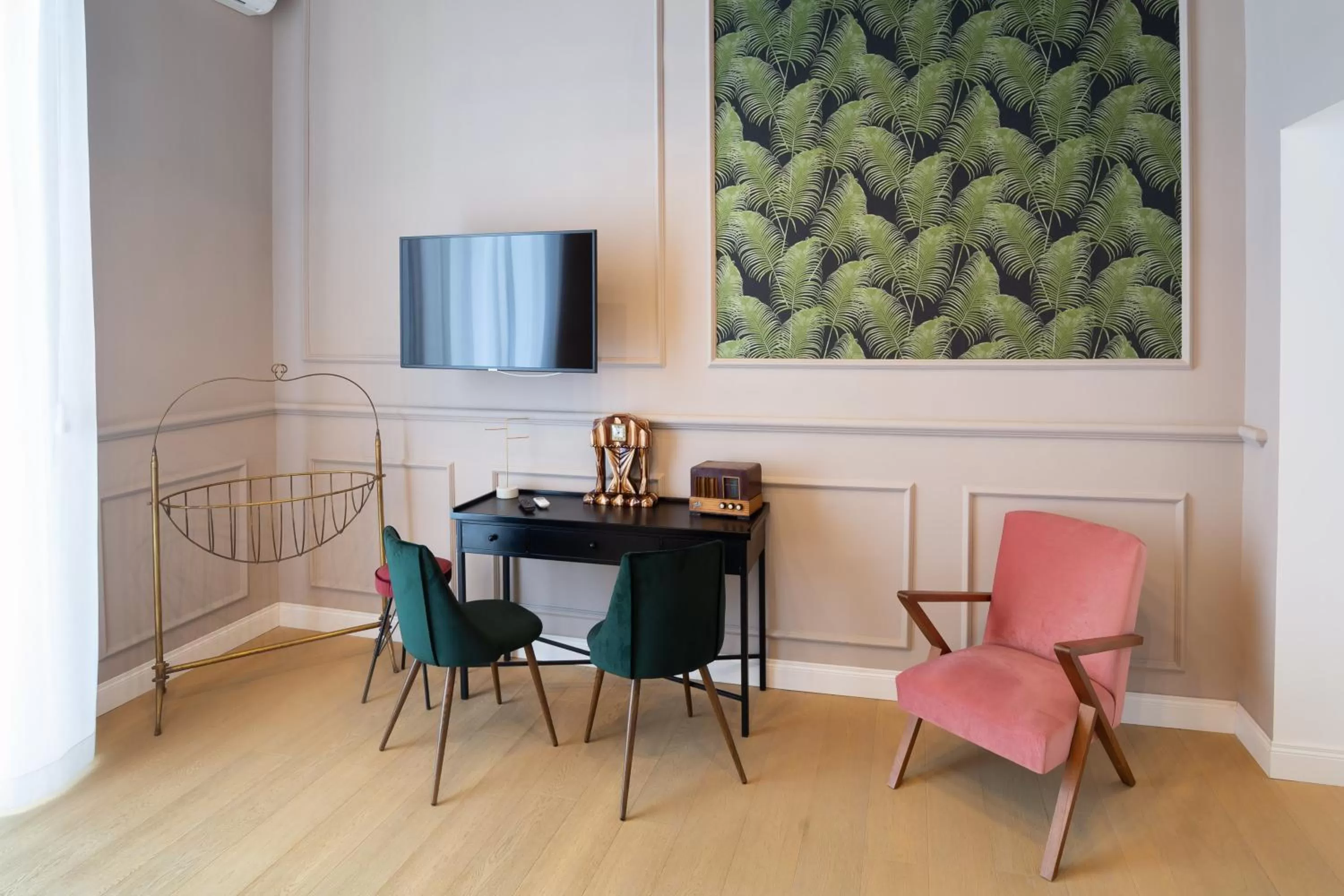 Photo of the whole room in The Duomo House by House In Naples