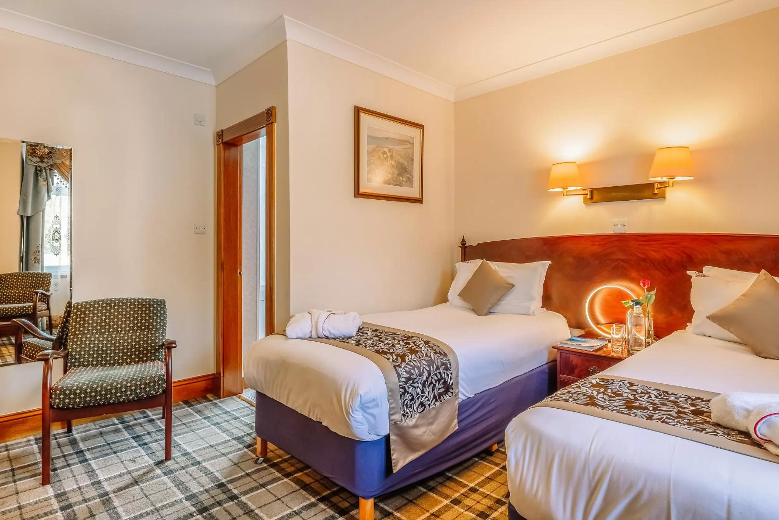 Bed in Muthu Alexandra Hotel