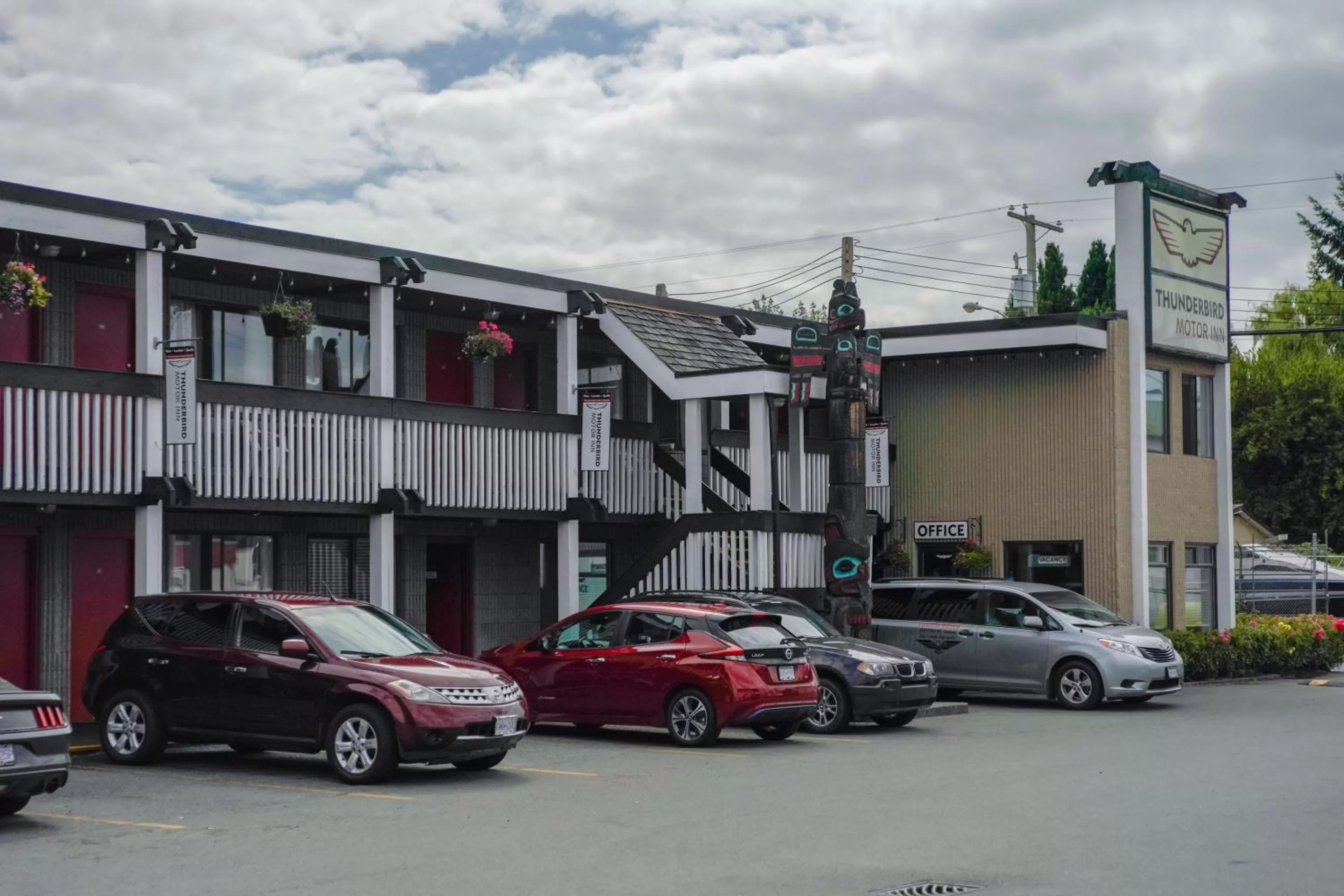 Property building in Thunderbird Motor Inn