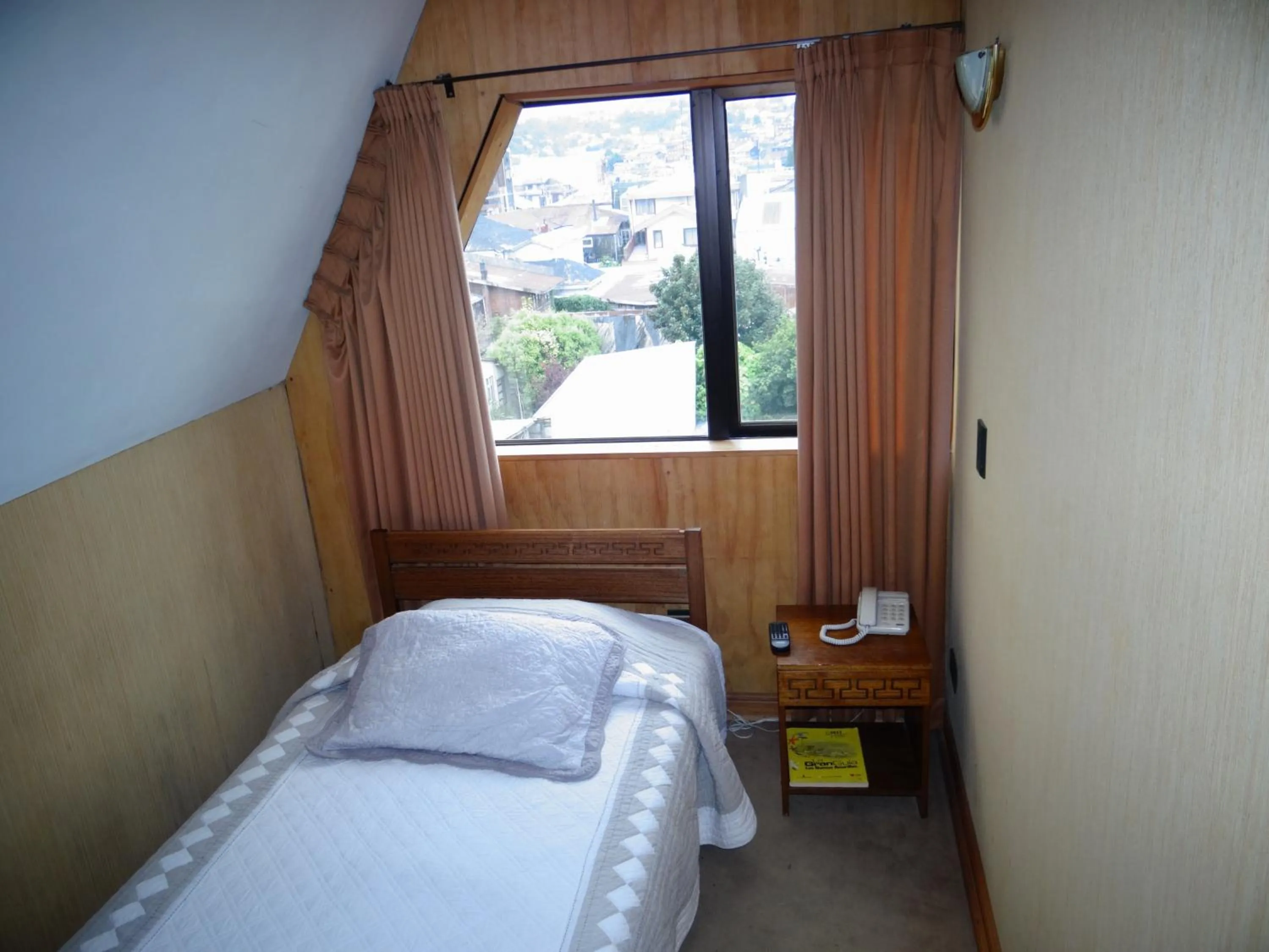 City view, Bed in Hotel Antupiren