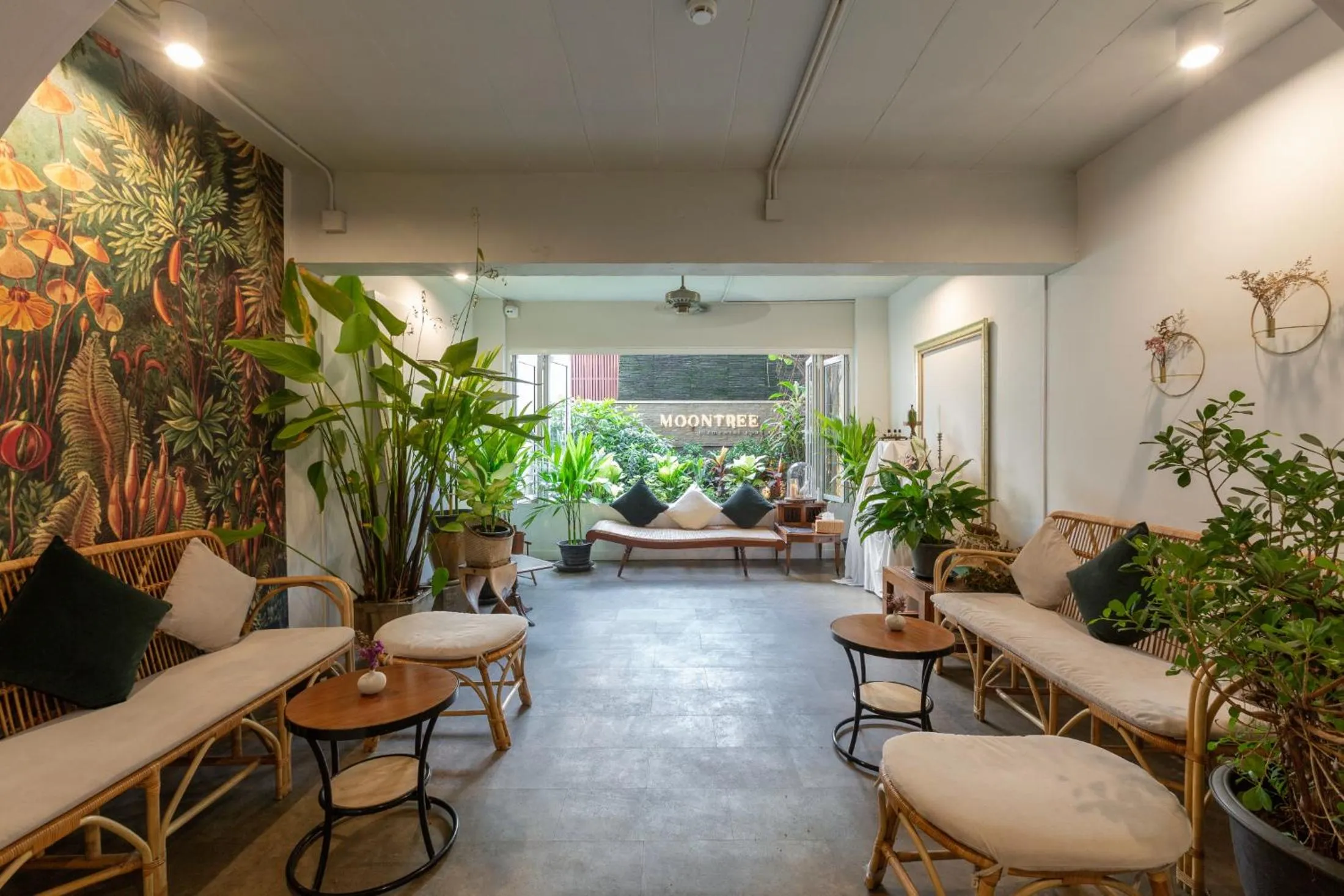 Spa and wellness centre/facilities in Baan Laimai Beach Resort & Spa - SHA Extra Plus