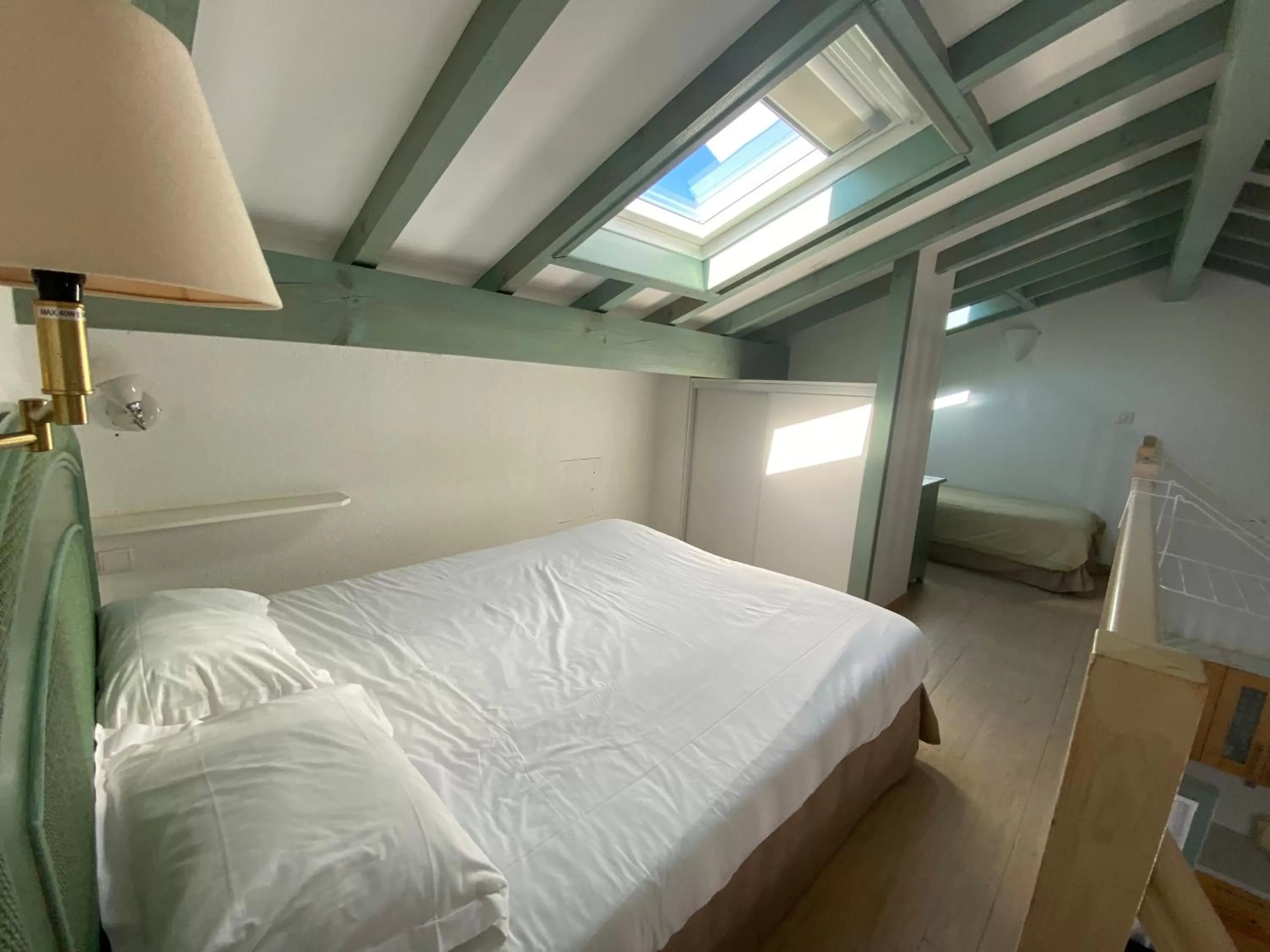 Bed in Hôtel & Appart-hôtel Olatua