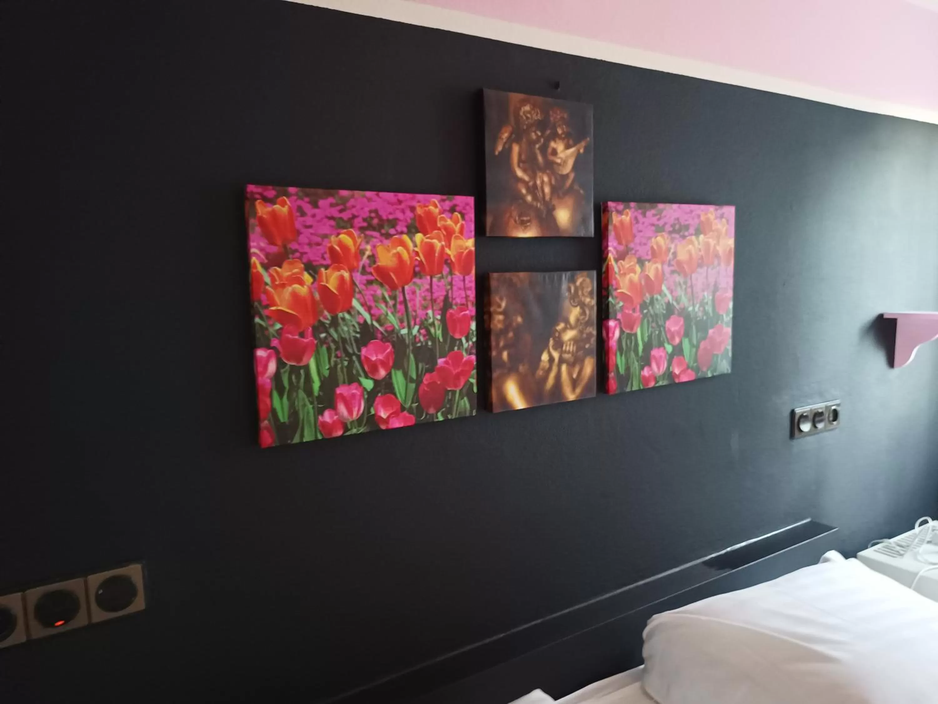 TV/Entertainment Center in Hotel Gaudi