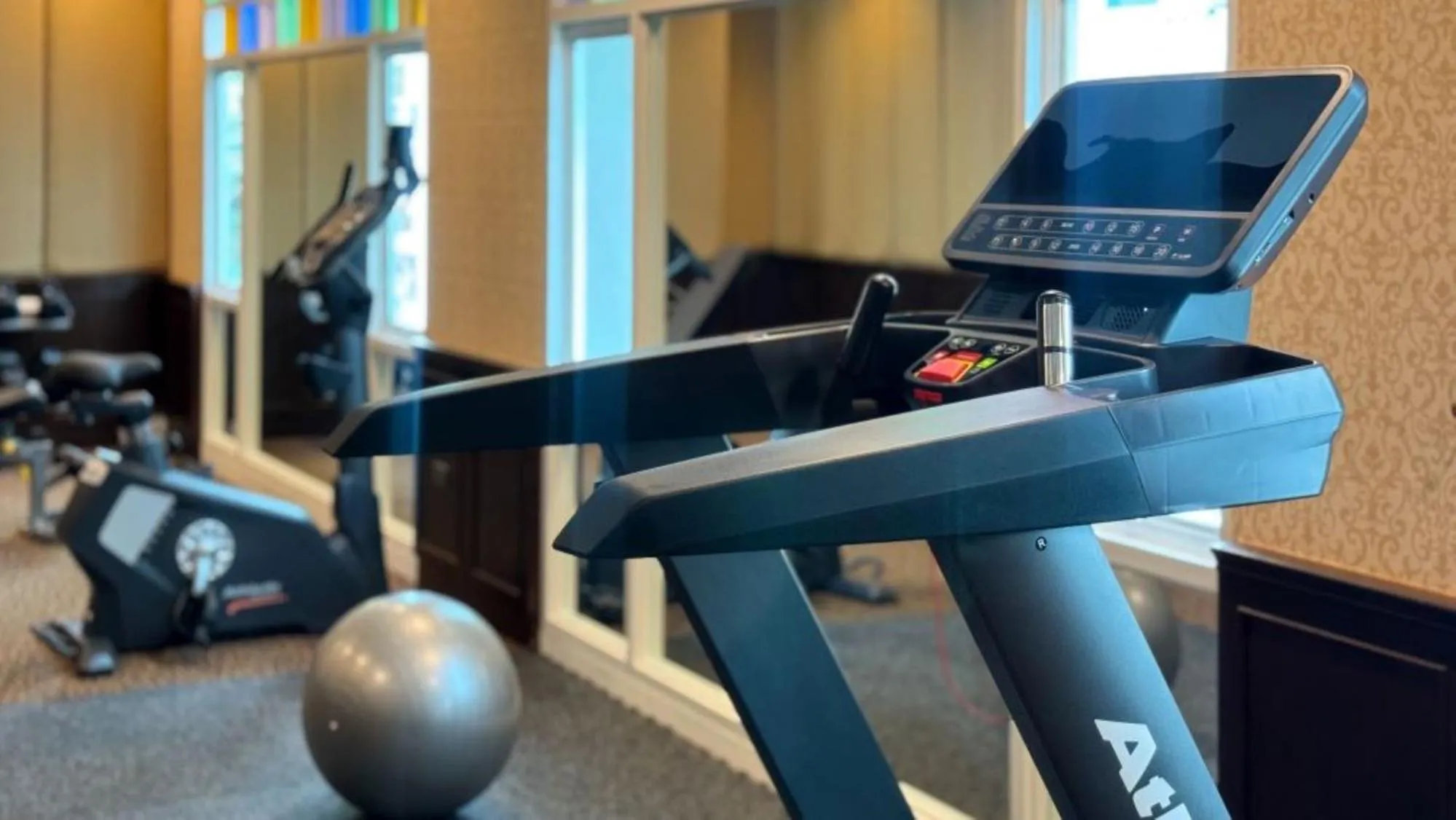 Fitness centre/facilities in Grand Supicha City Hotel