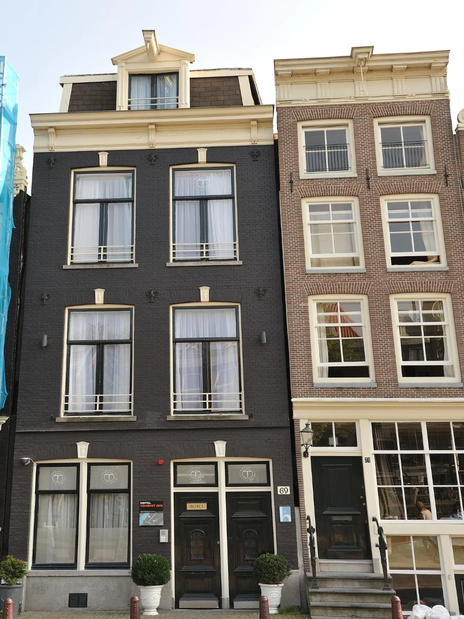 Facade/entrance in Tourist Inn One Amsterdam