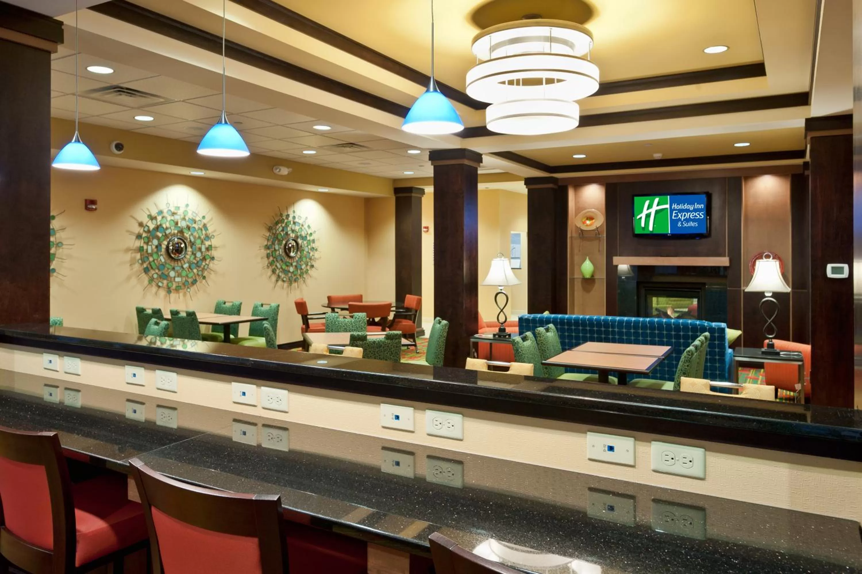 Breakfast in Holiday Inn Express & Suites Dayton South - I-675 by IHG