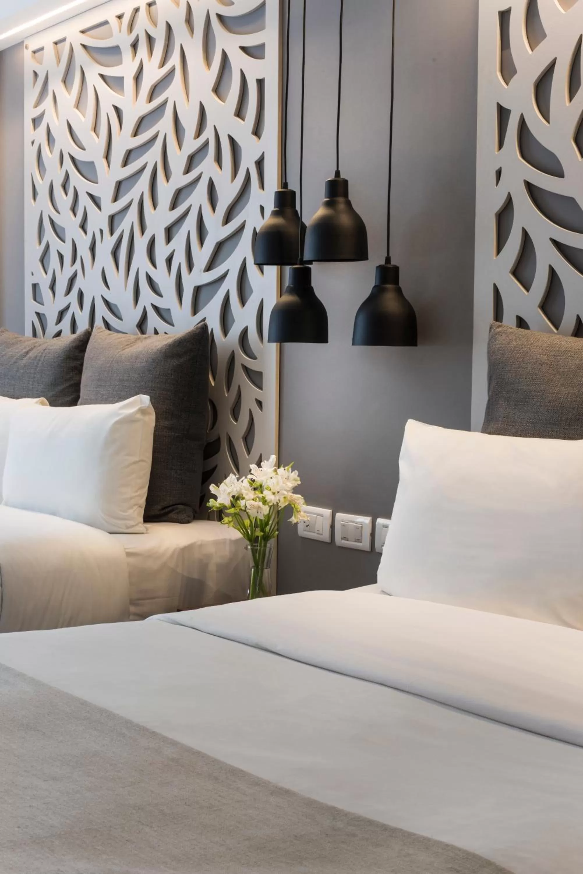 Bed in Rochester Hotel M