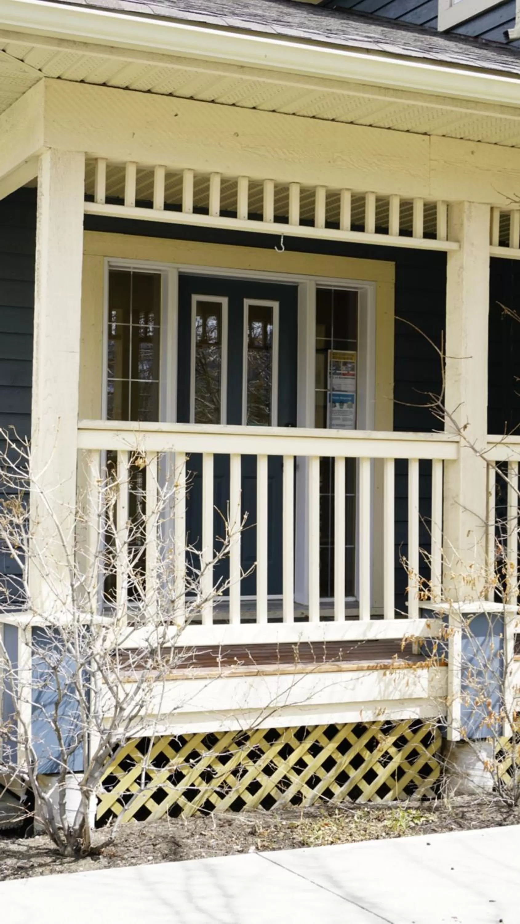 Property Building in The Poplar Inn