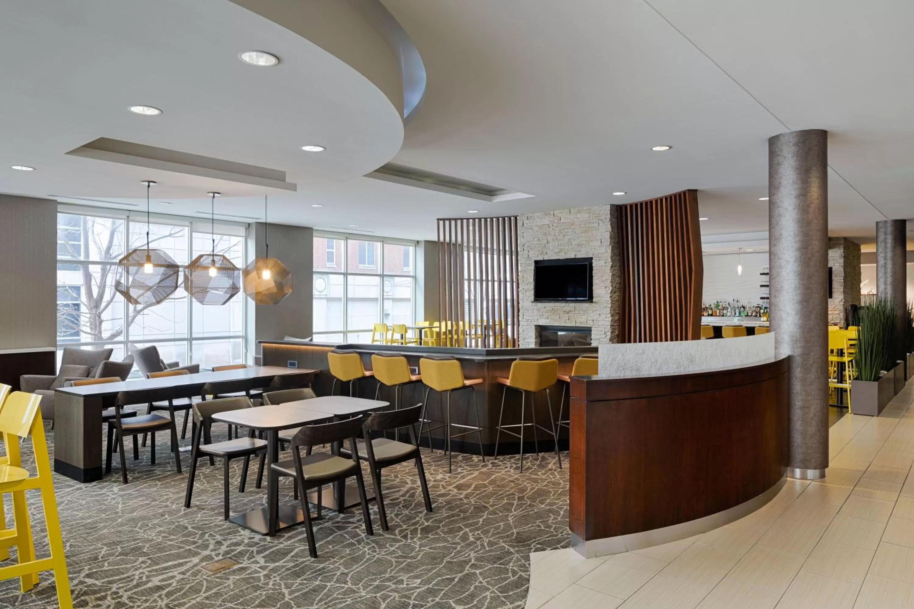 Lounge or bar in SpringHill Suites by Marriott Bloomington