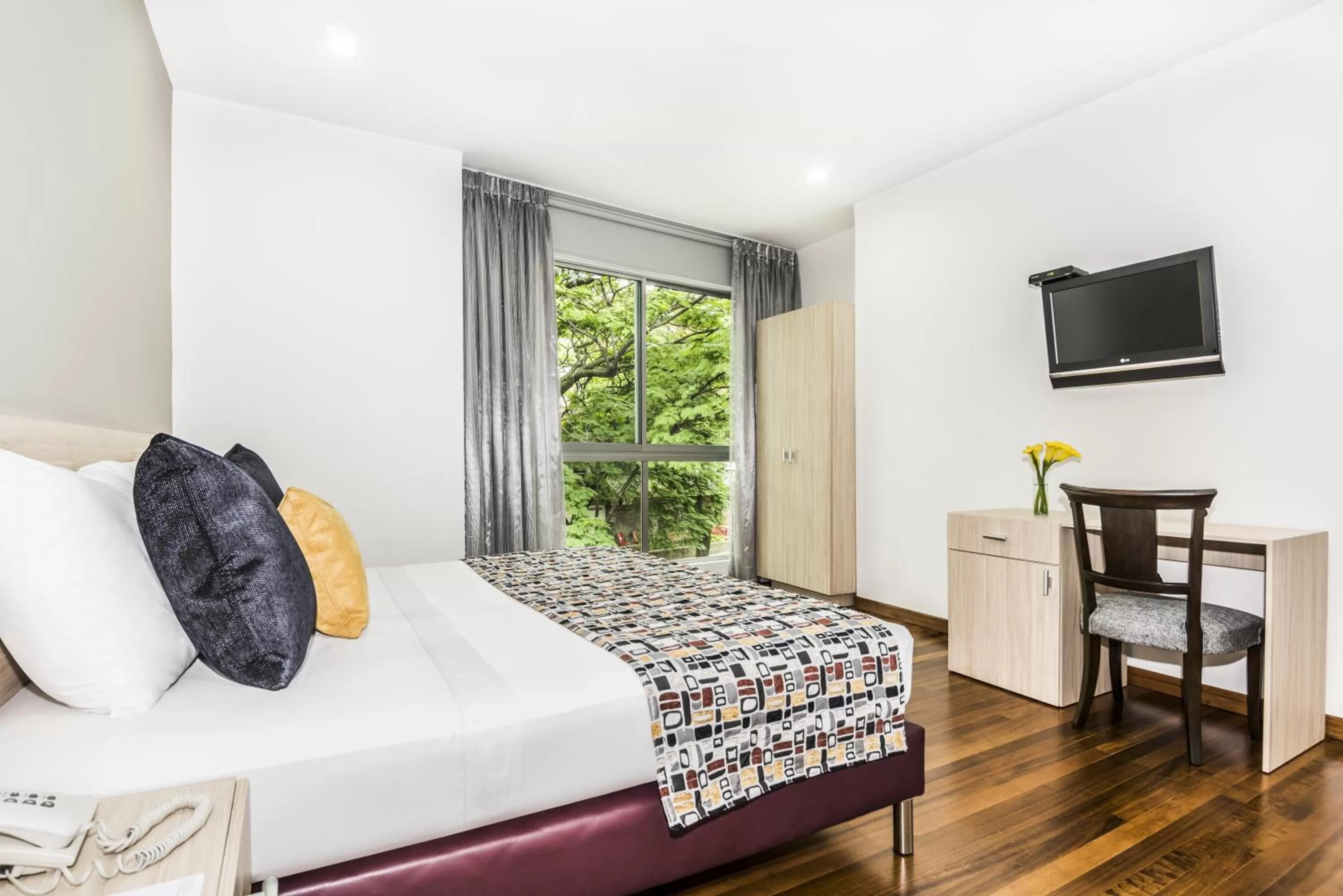 Bed in Hotel Asturias Medellin