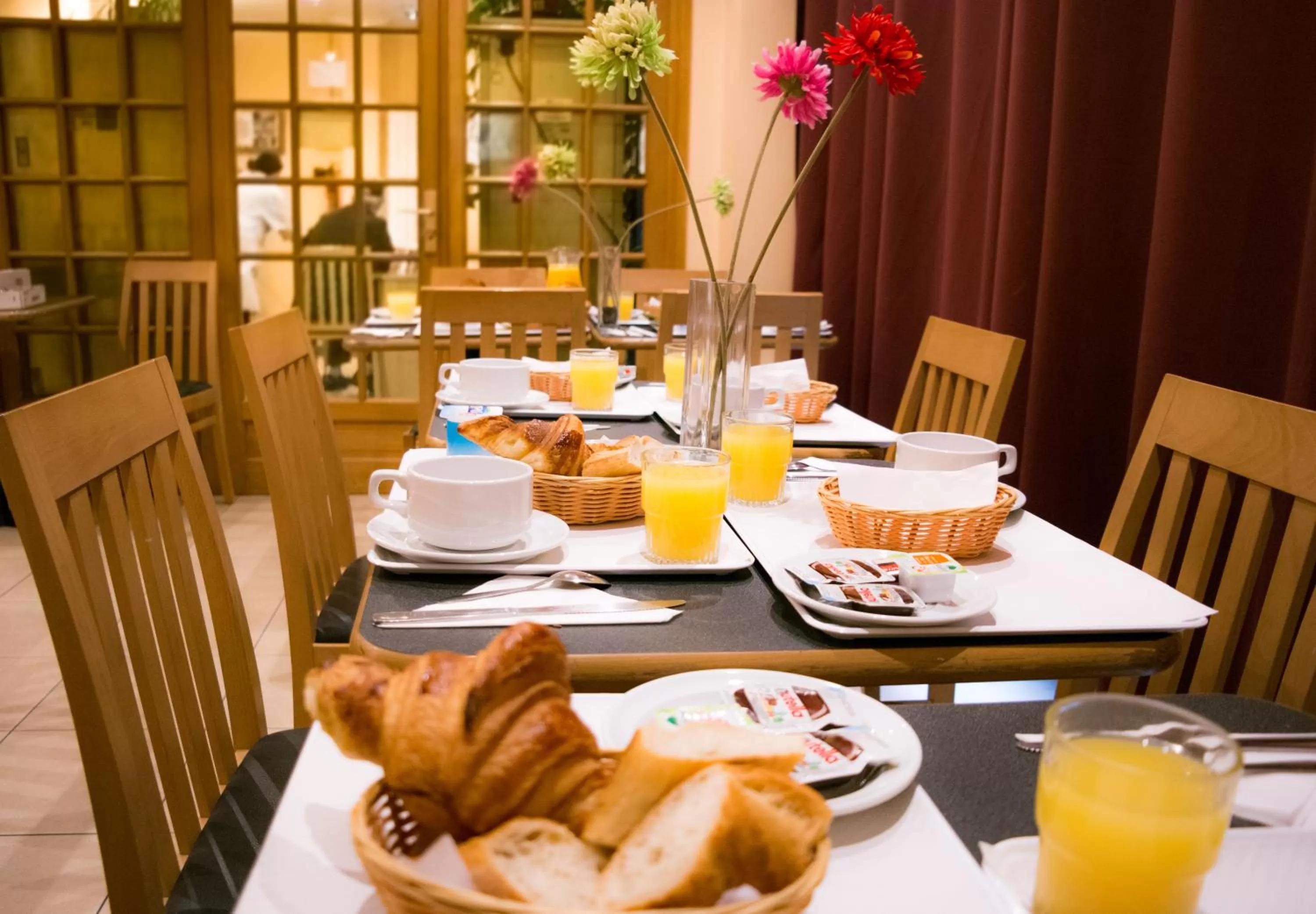 Continental breakfast in Hotel Audran