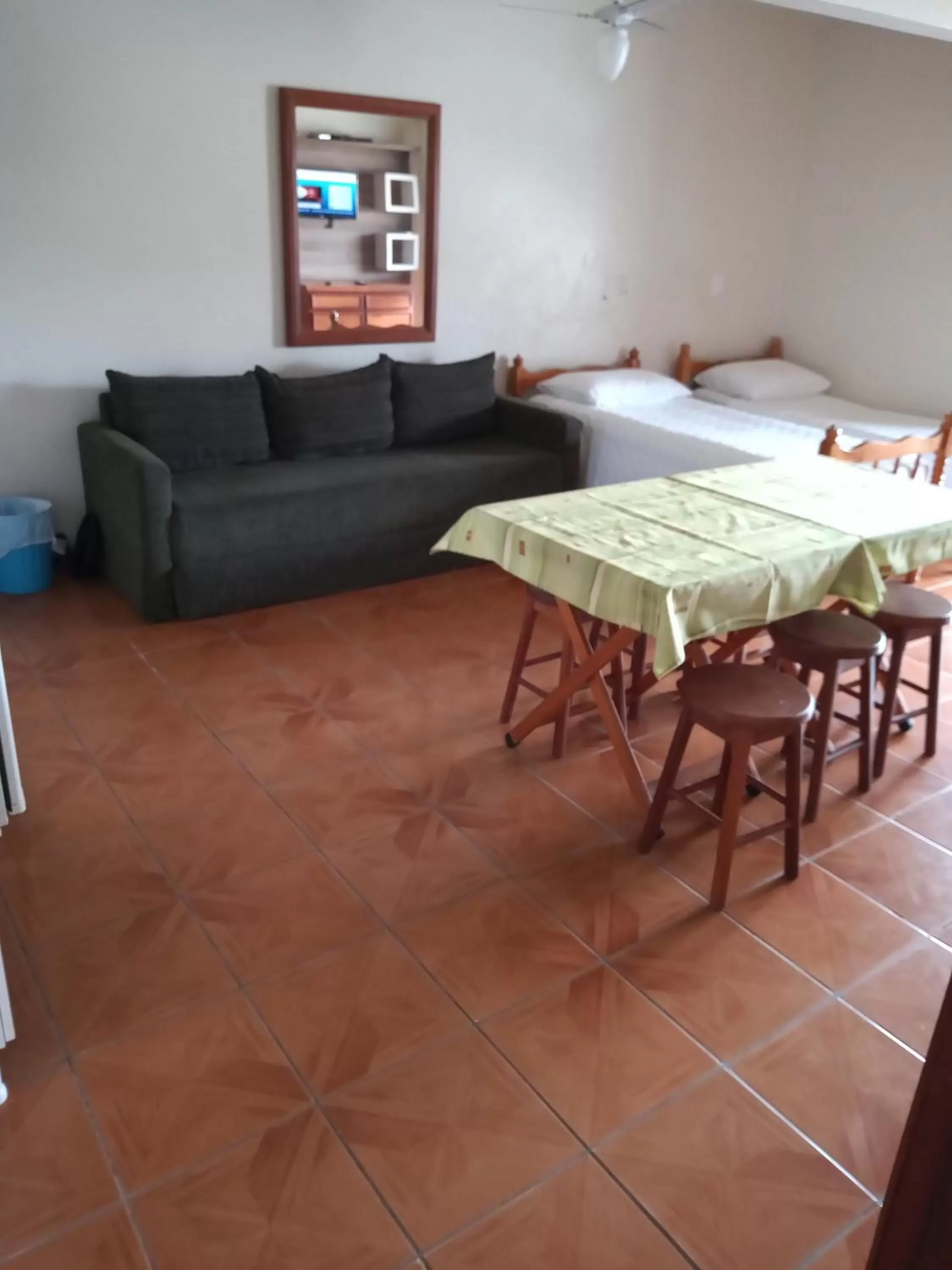 Seating area in Pousada Japeju