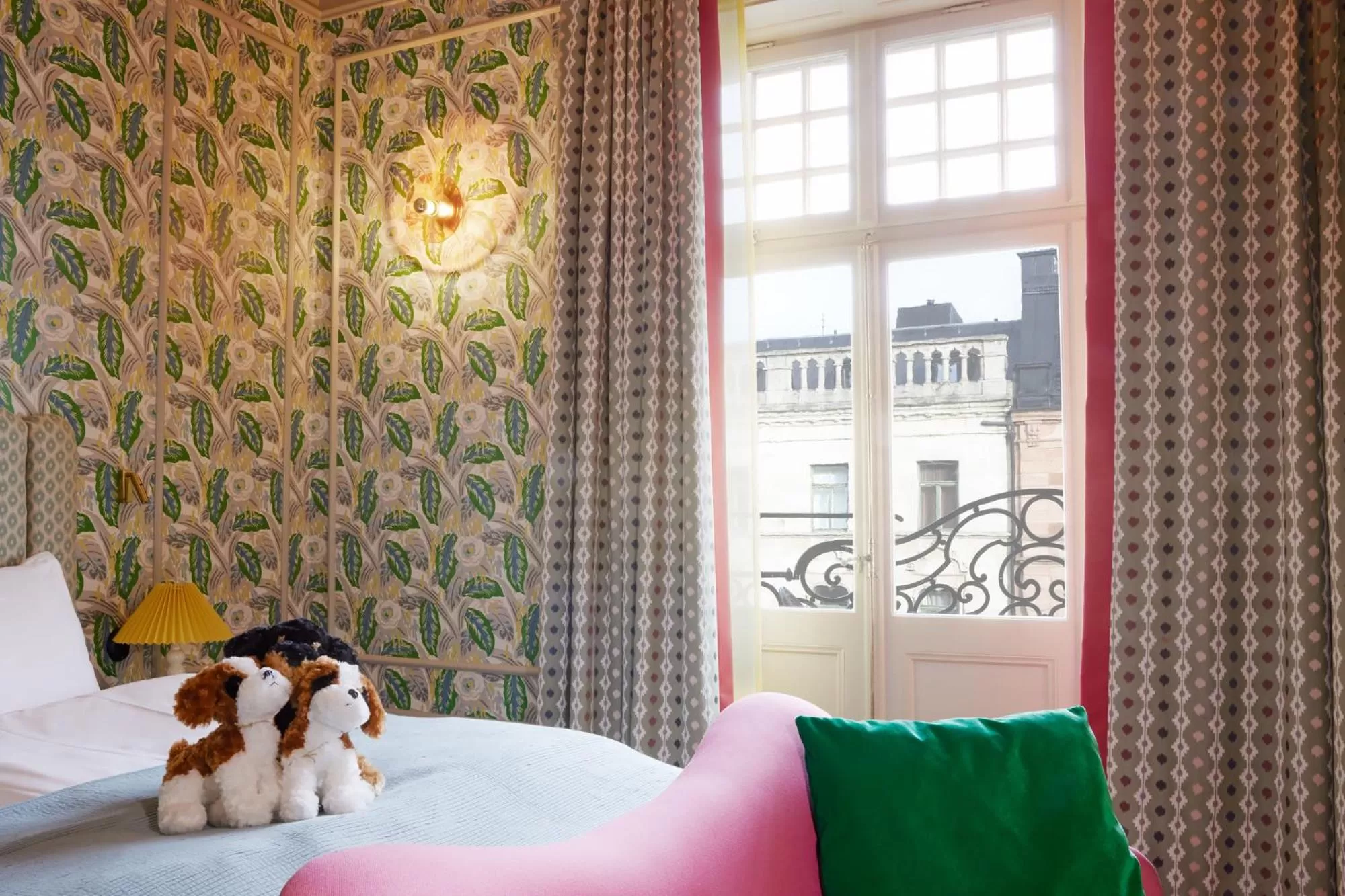 Bed in Hotel Kung Carl, WorldHotels Crafted