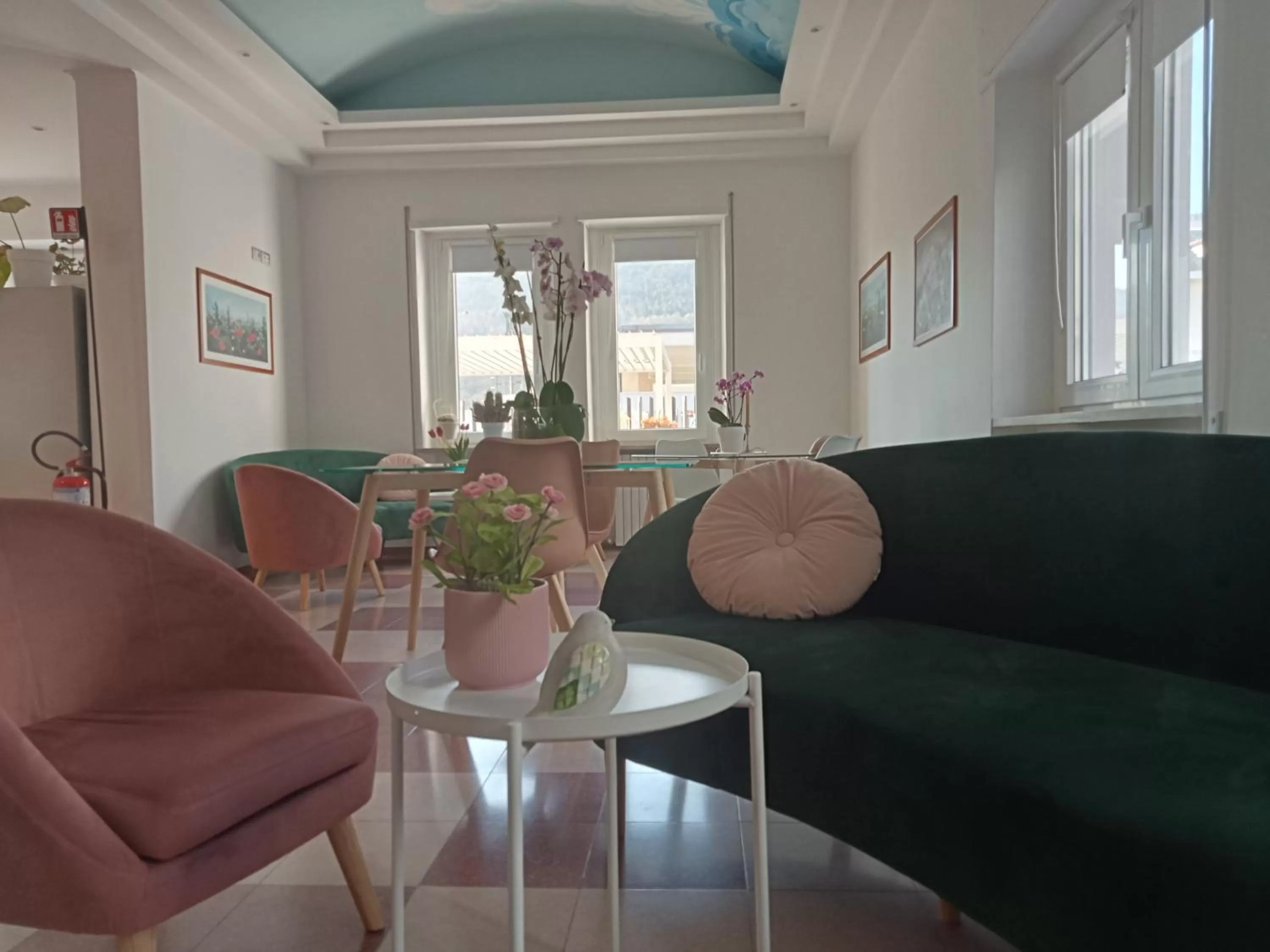 Living room in Hotel Porta Rivera