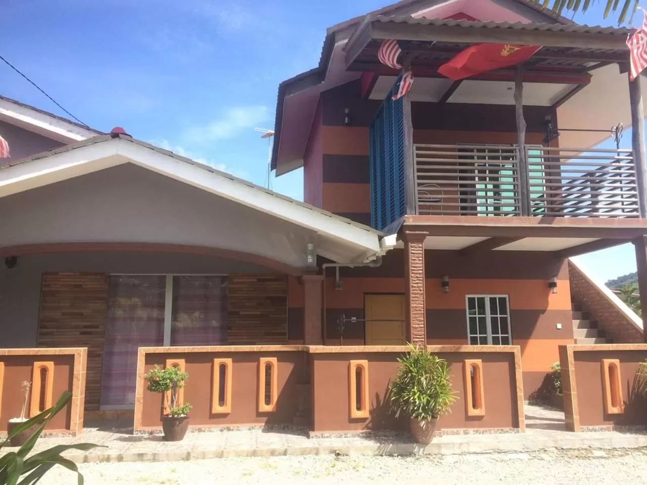 Two-Bedroom House in Cenang Room Rahsia Motel